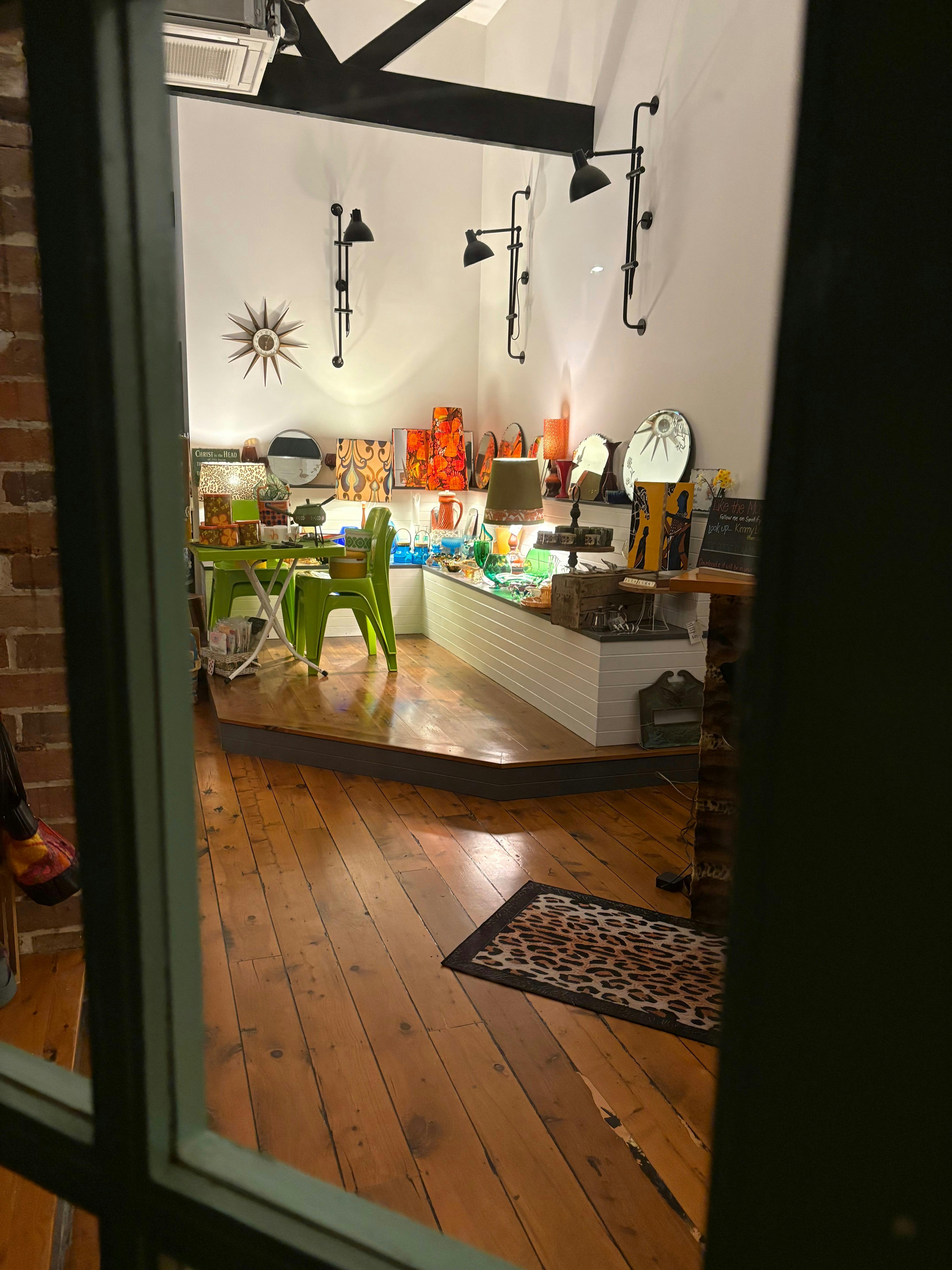 Genuine retro vintage in excellent condition