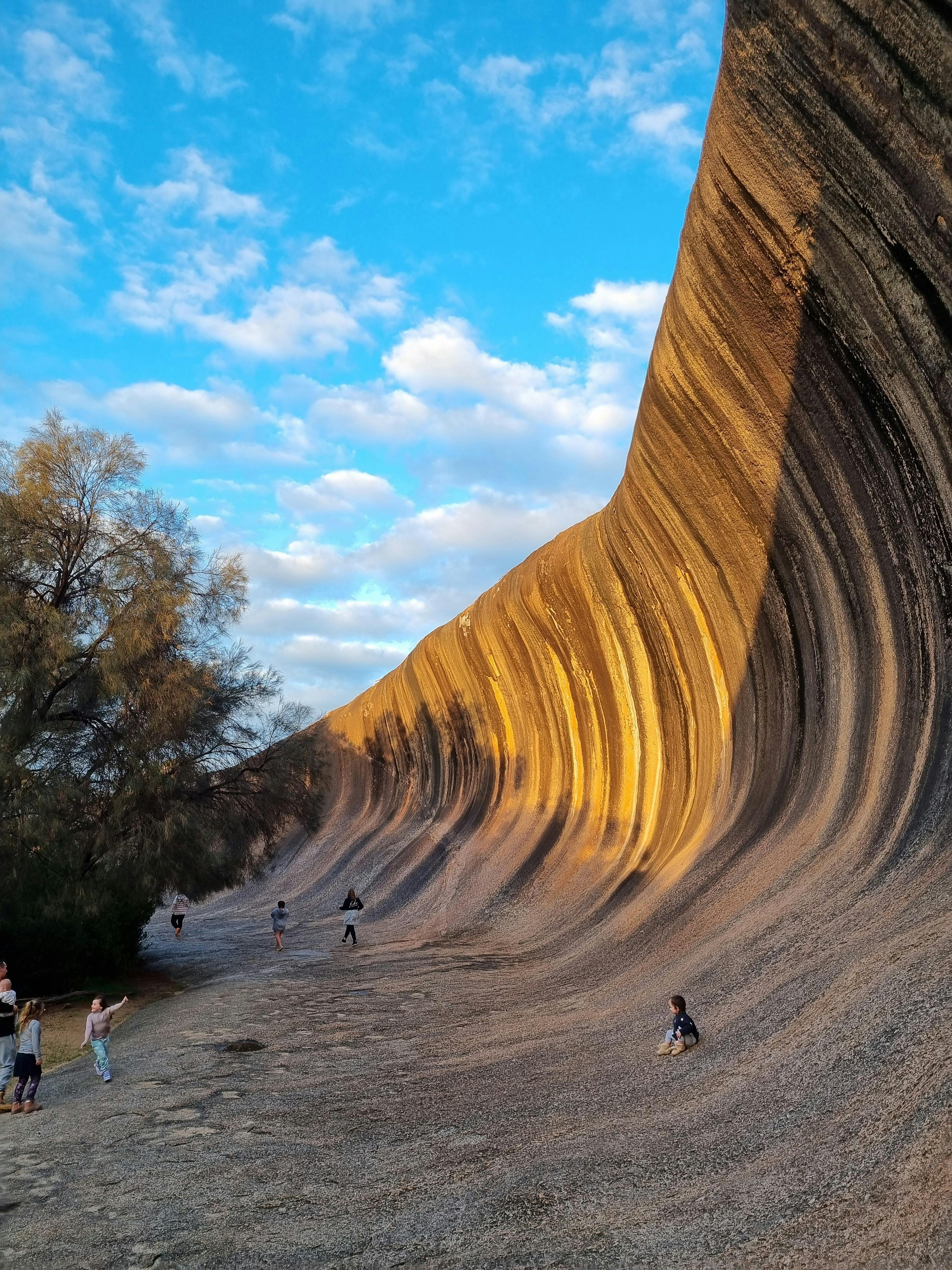WAVE ROCK