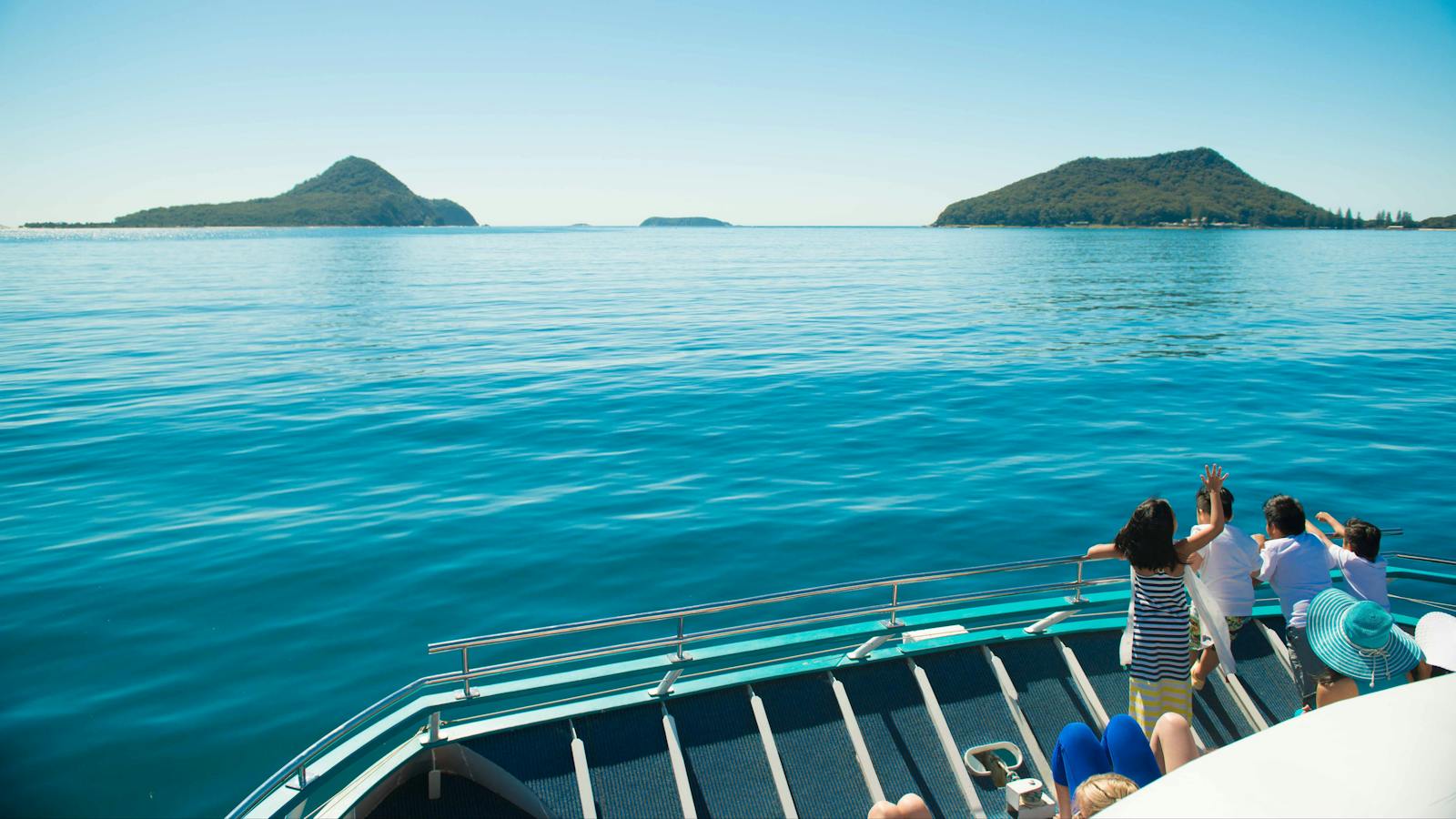 Cruising out to Broughton Island