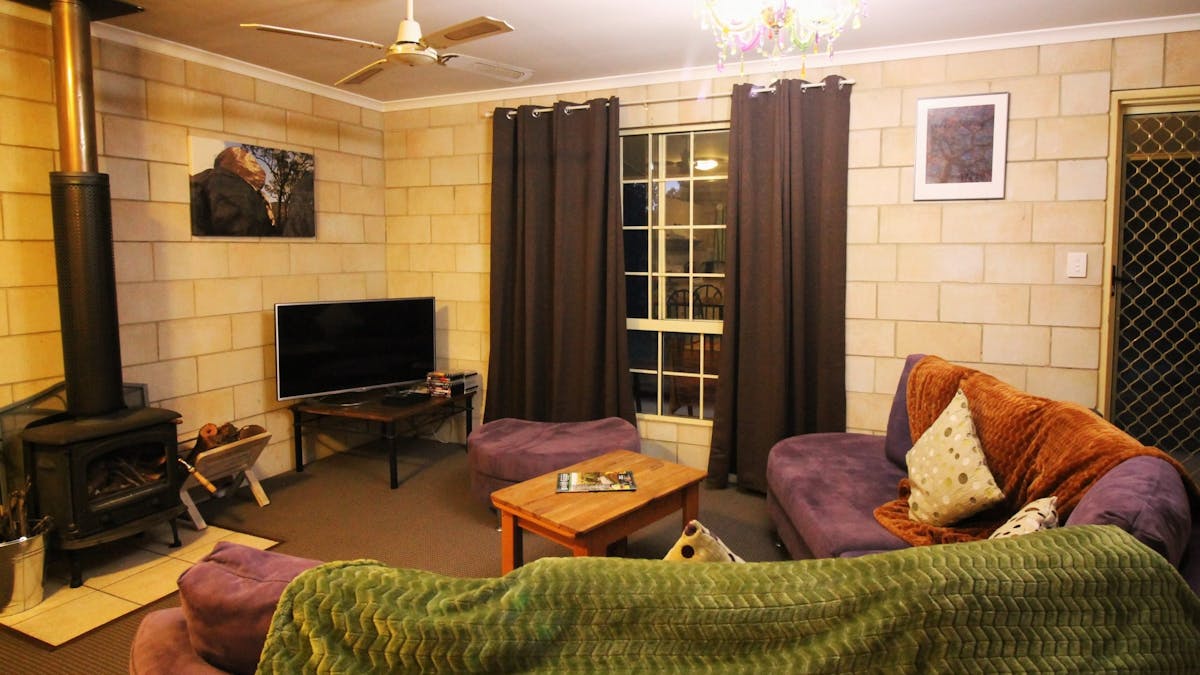 Frog Hollow Cottage Living Room
