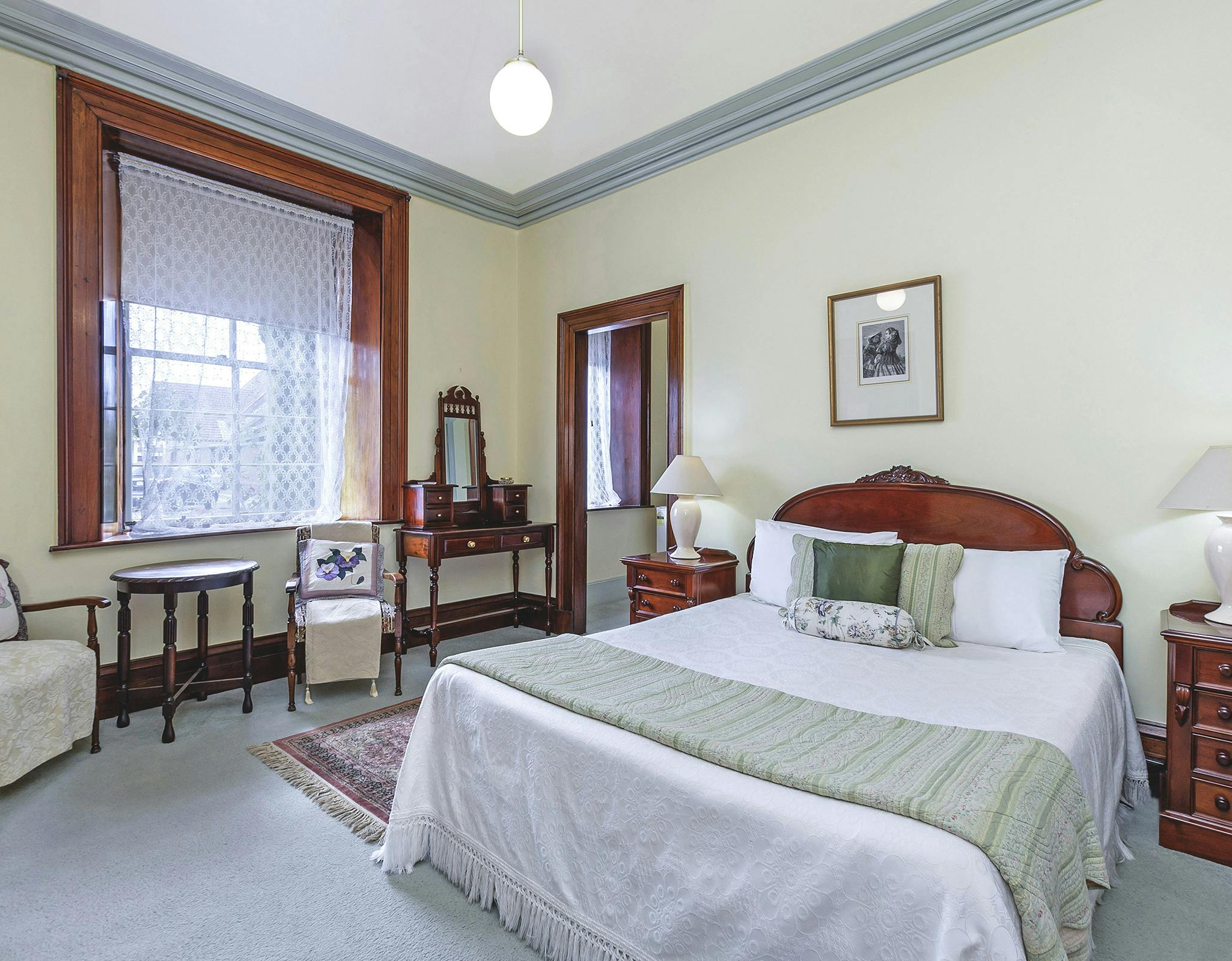 Portland Discover the many attractions of Portland Victoria House