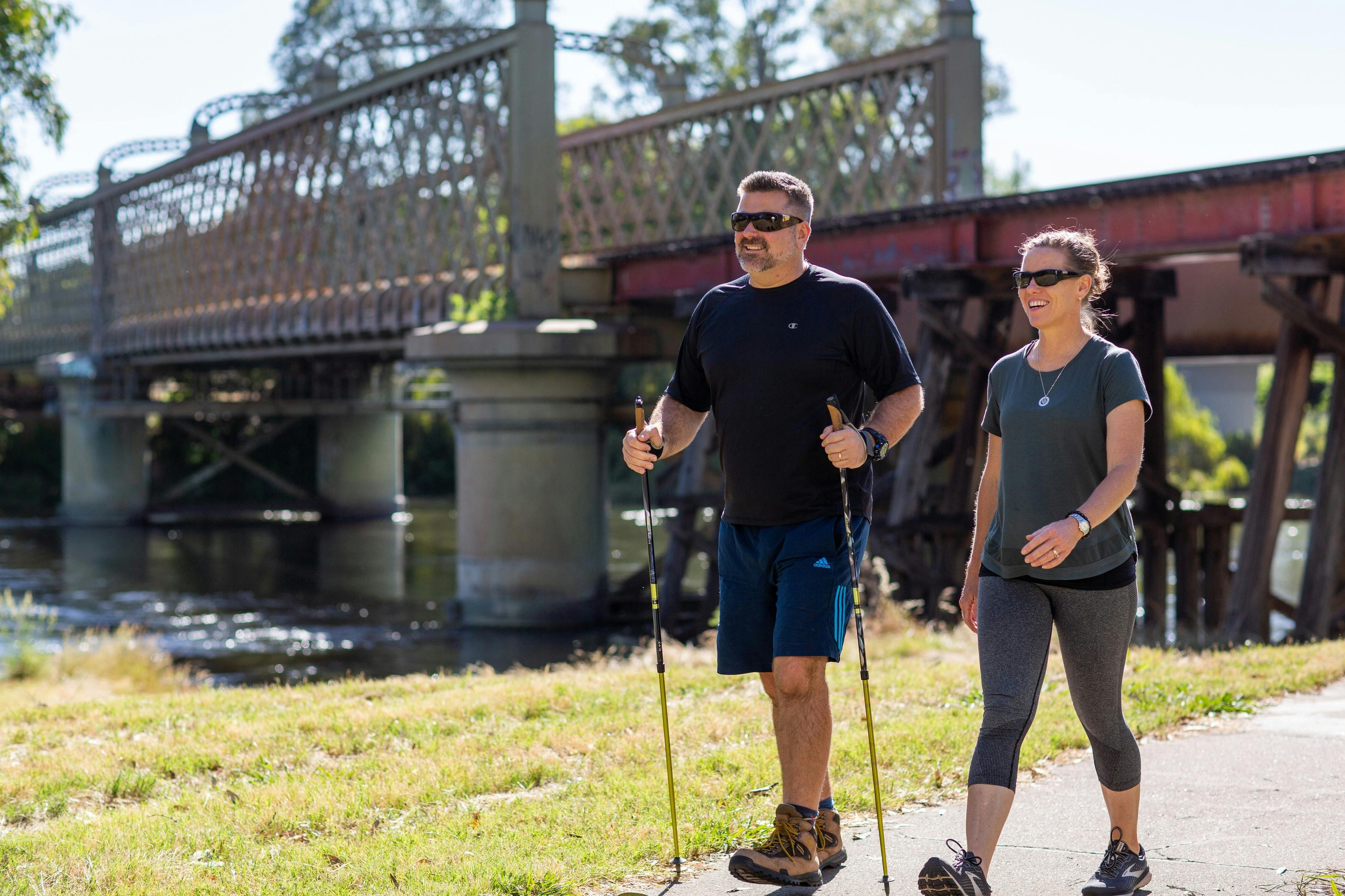 Gateway Island Trail adjacent to the Murray River rail crossing
