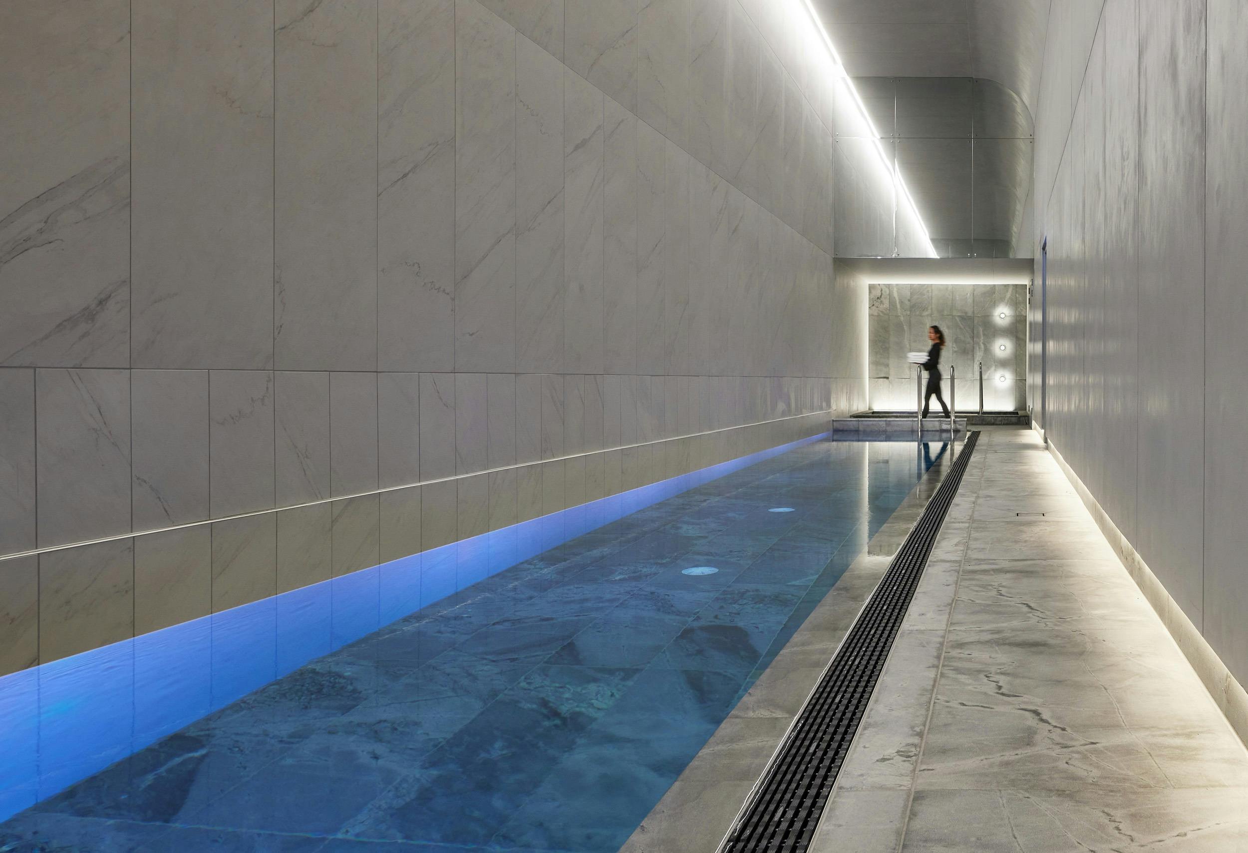 20m Heated Indoor Swimming Pool & Spa