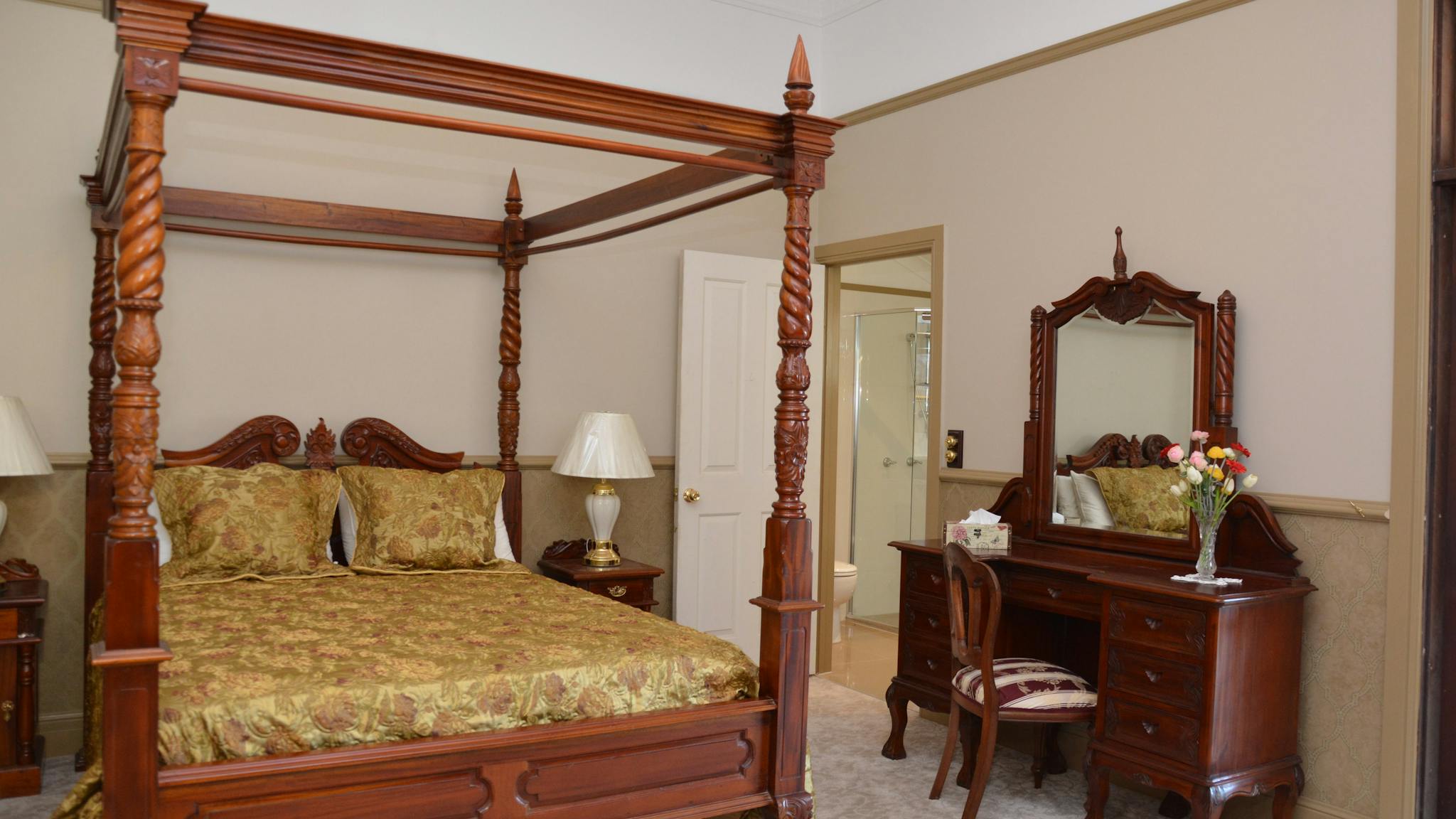 Regency room Regency room