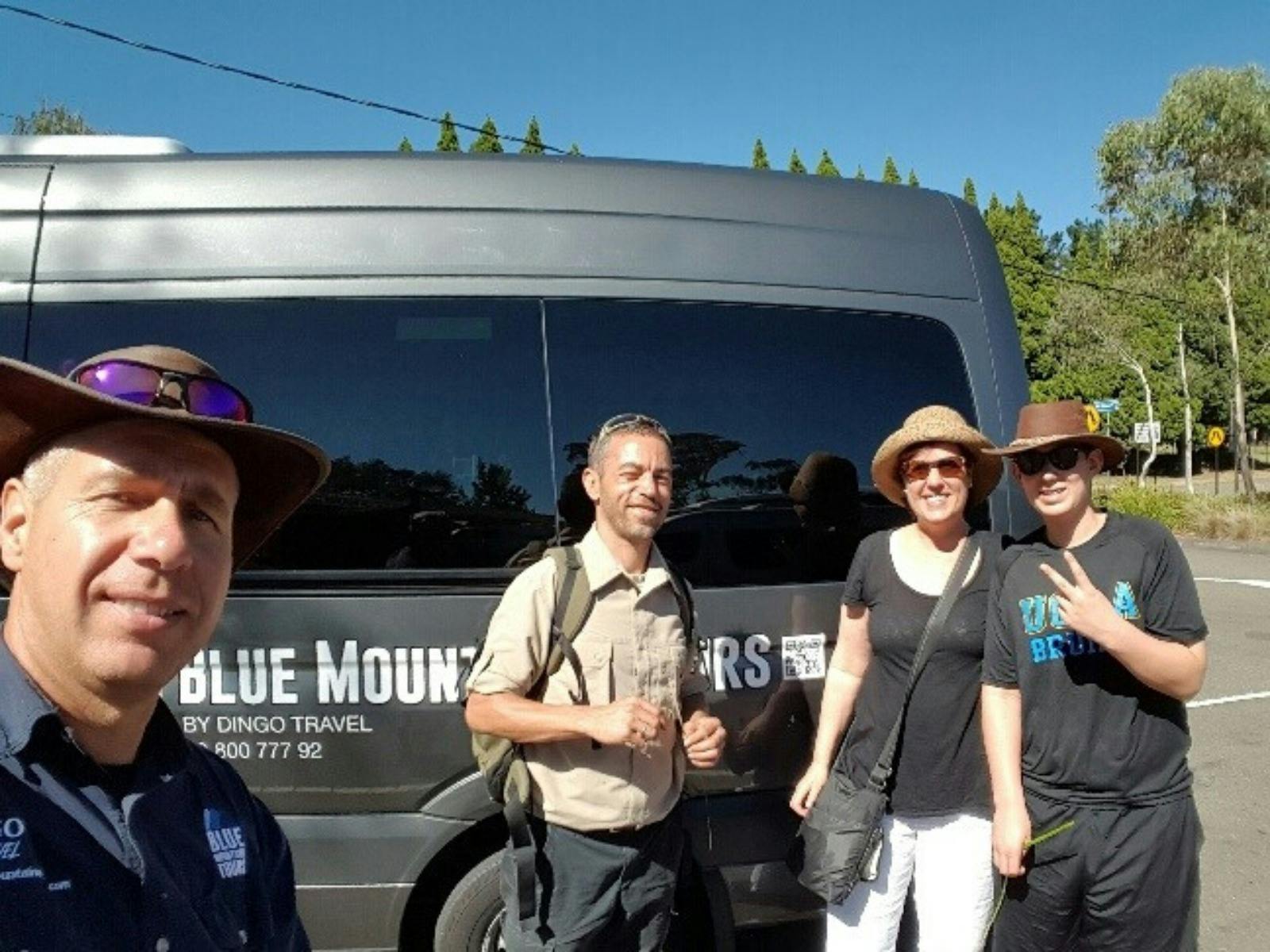 With our friendly tour guides, ready to take you on an unforgettable Blue Mountains adventure!