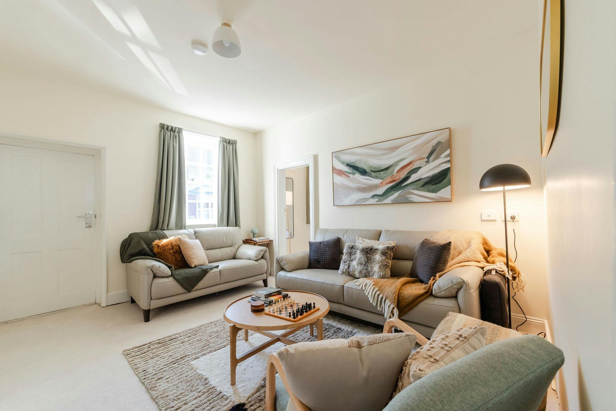 Lounge room