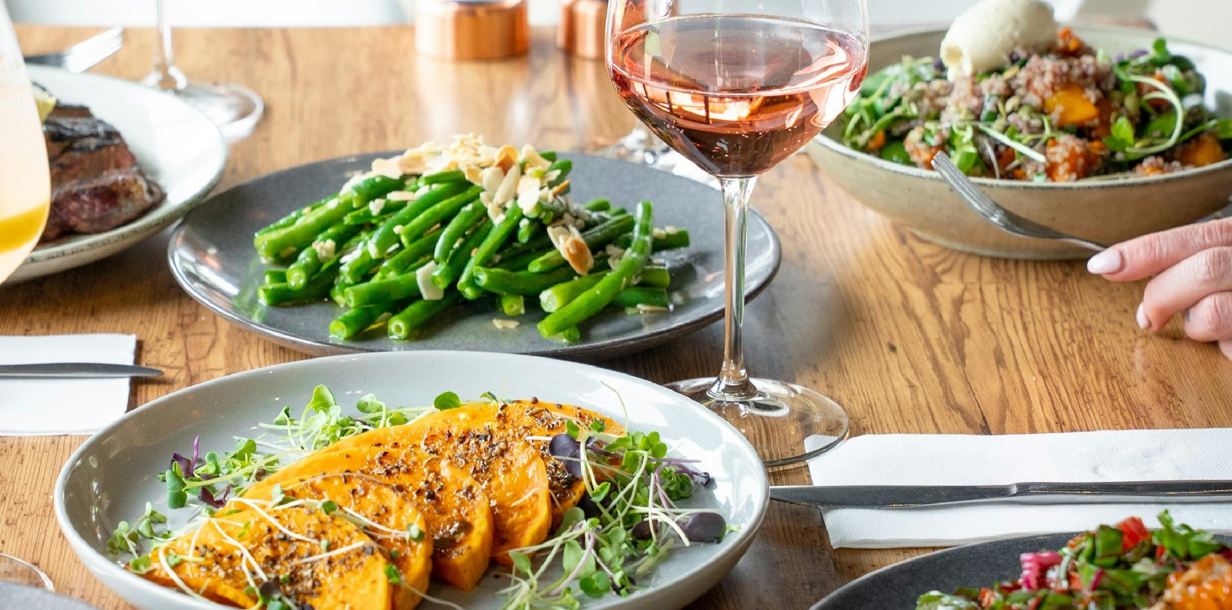 Winter Weekdays Menu at Quartz Cuisine