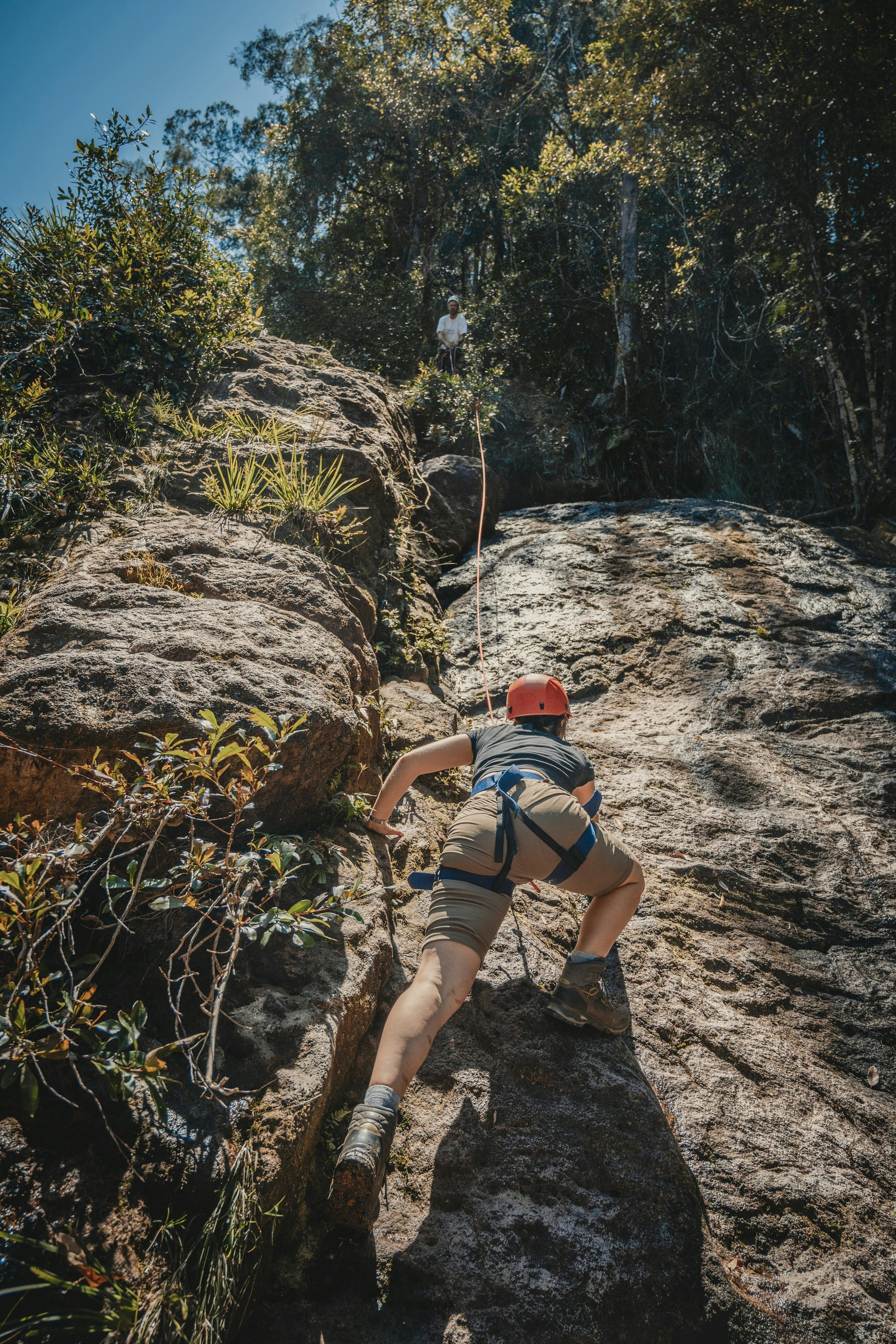 Rock-climbing course Northern  New South Wales. Beginner climbing course. Indoor to outdoor climbing