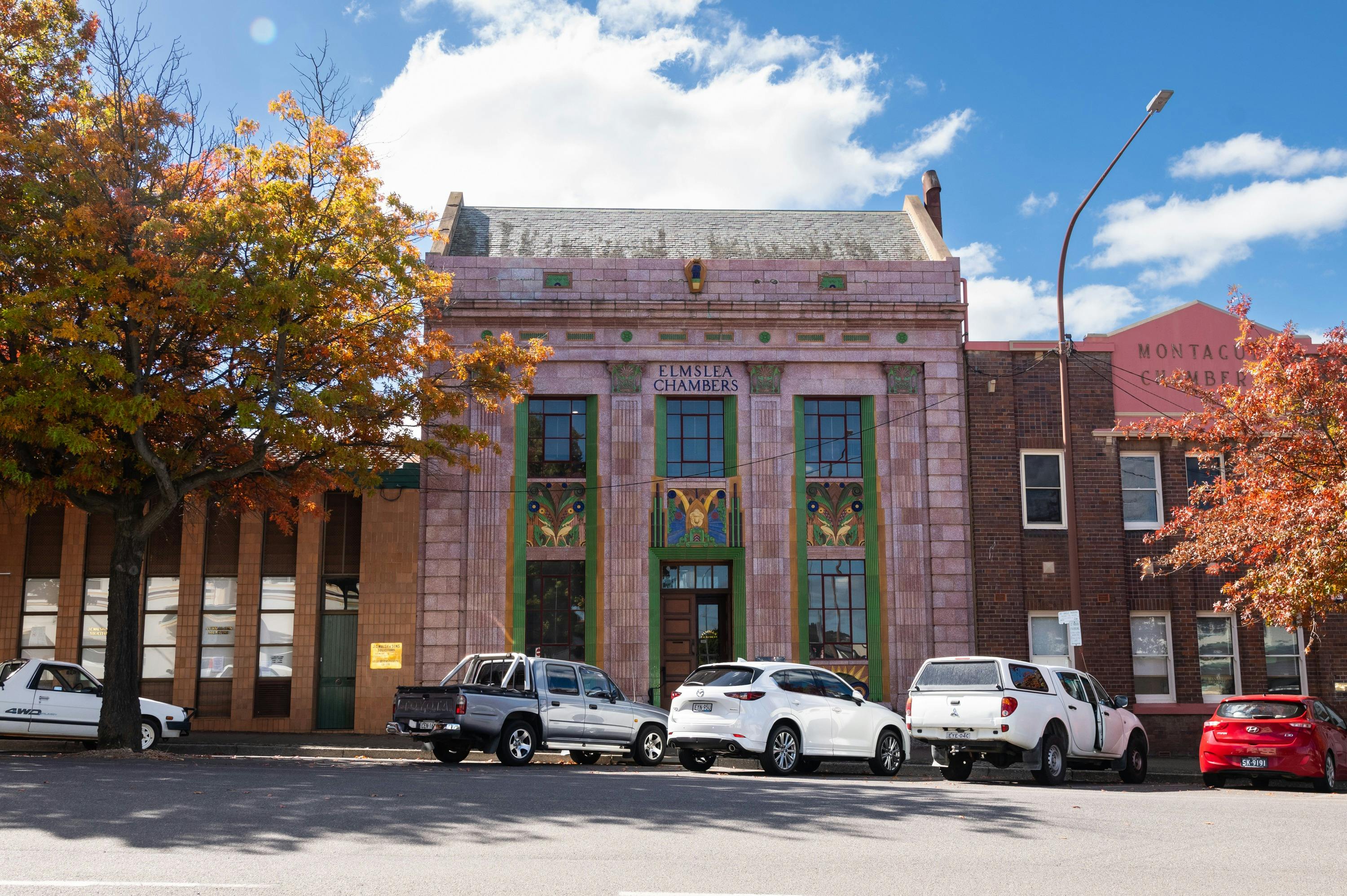 St Saviour's Anglican Cathedral to 5-7 Montague Street