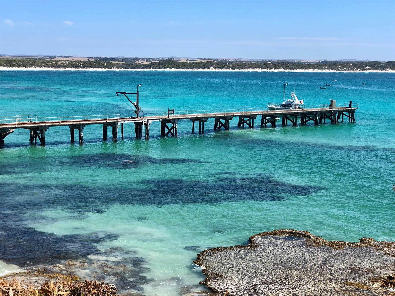 Vivonne Bay and the local jetty