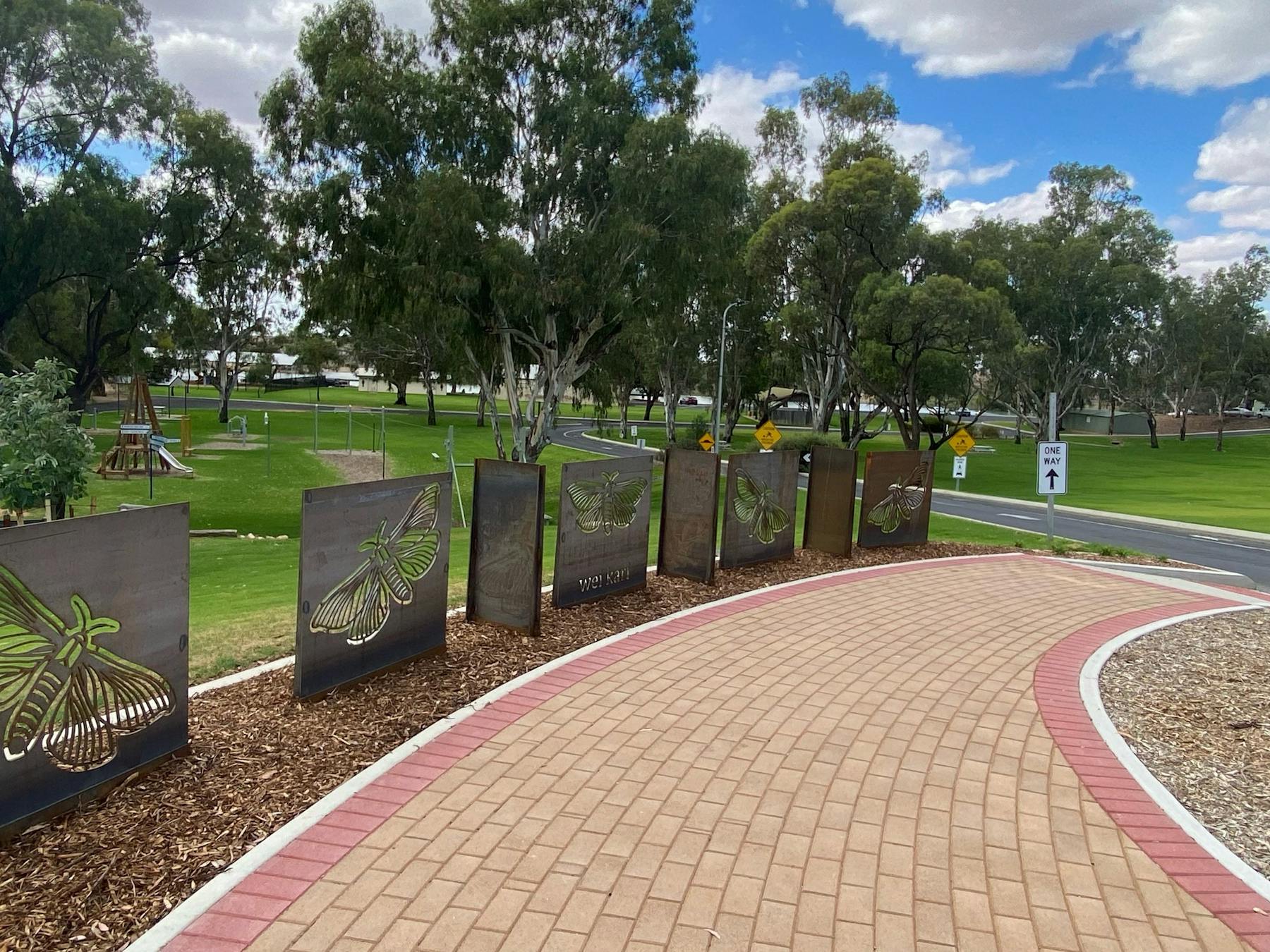 Waik Riverfront signage looking north from Peake Tce entrance