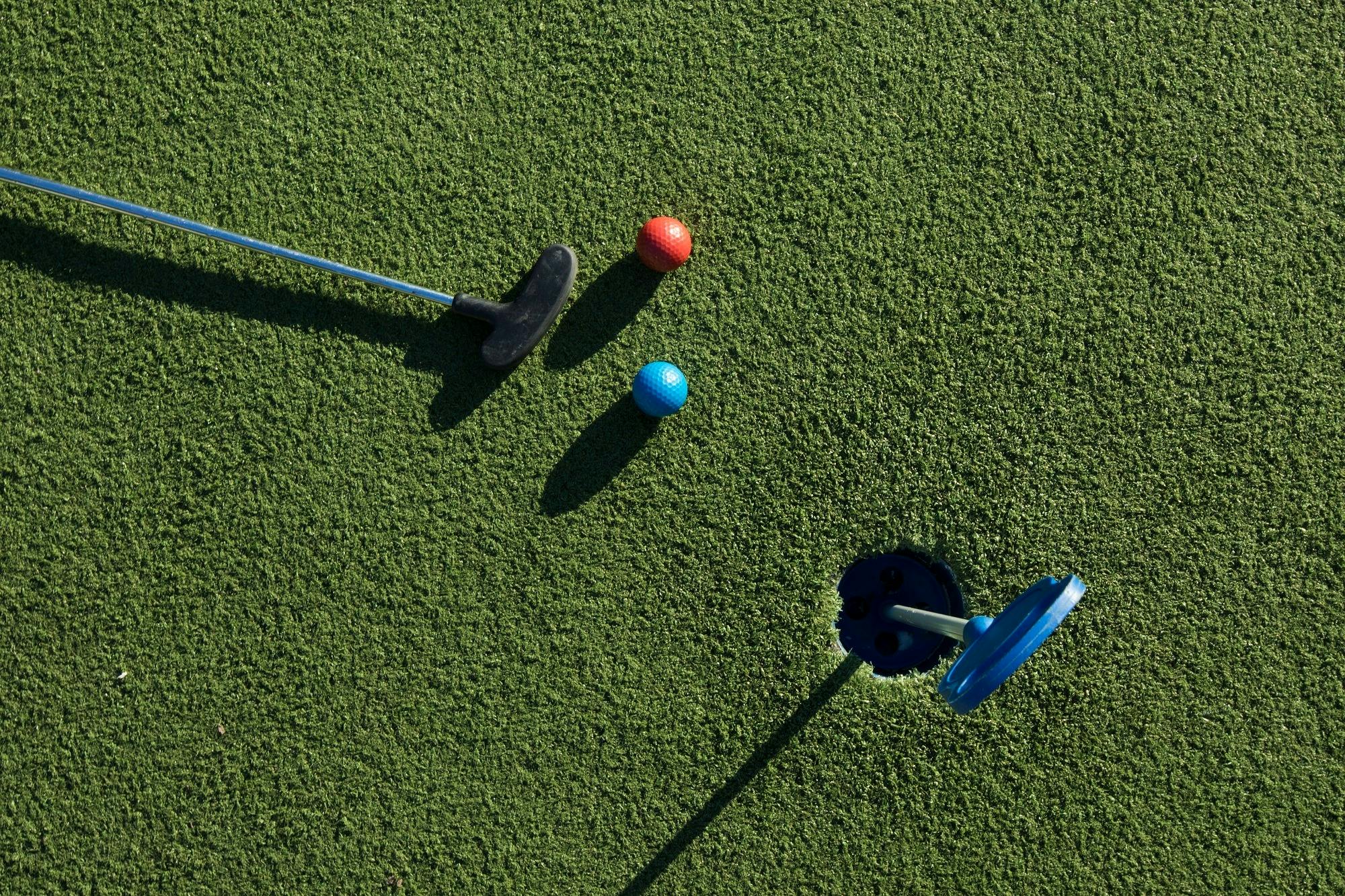 The Club Mini Golf - Boulders & Badlands