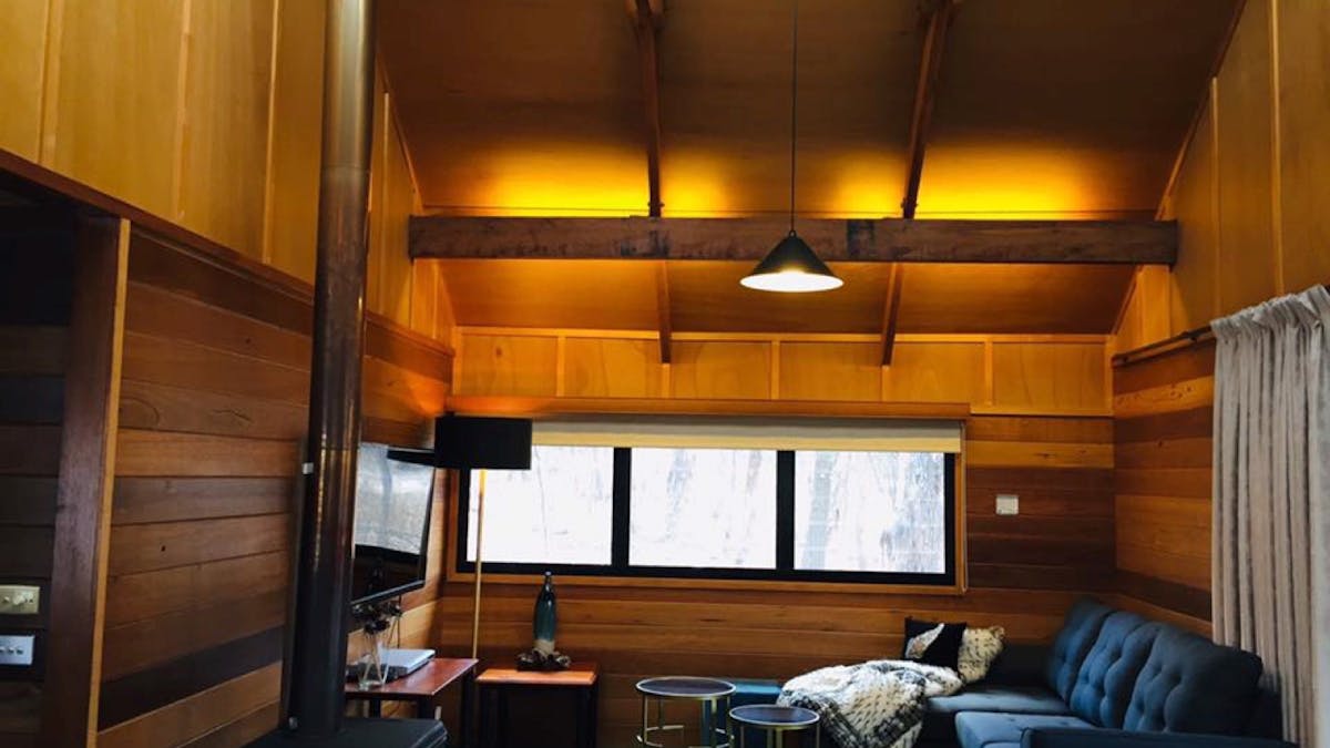 Living & kitchen area