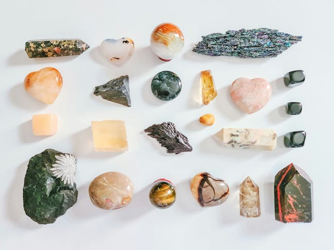 Image of various gemstones - Gemboree Wagga Wagga 2028