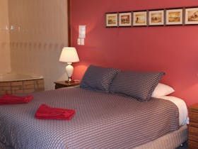 Spa, King bed, Spacious, Quiet, Romantic