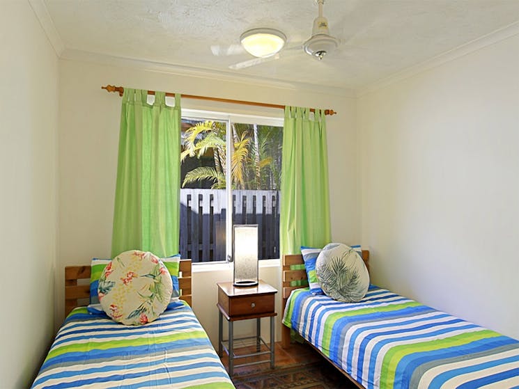 Clarkes Beach Villa - Byron Bay - Twin Bedroom