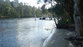 Engels Reach picnic area