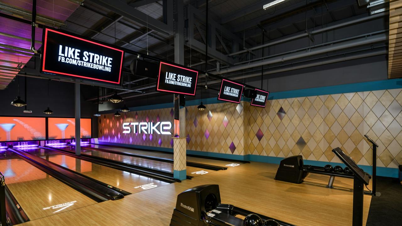 Strike Bowling Carousel