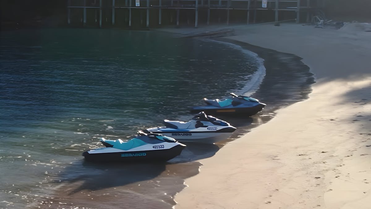 Jetski Cairns island tour