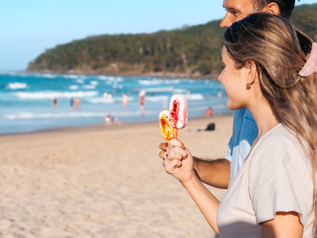 noosa hire, sunshine coast hire, cool cabanas noosa,noosa beach cabanas, holiday hire Noosa,cot hire