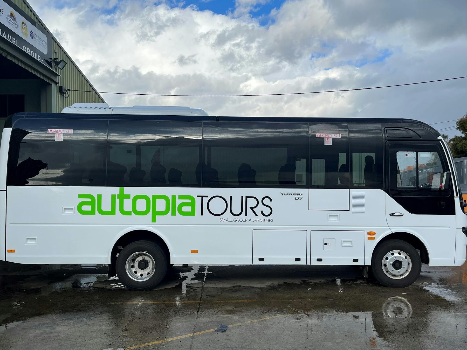 Premium small-group touring (28-seater)