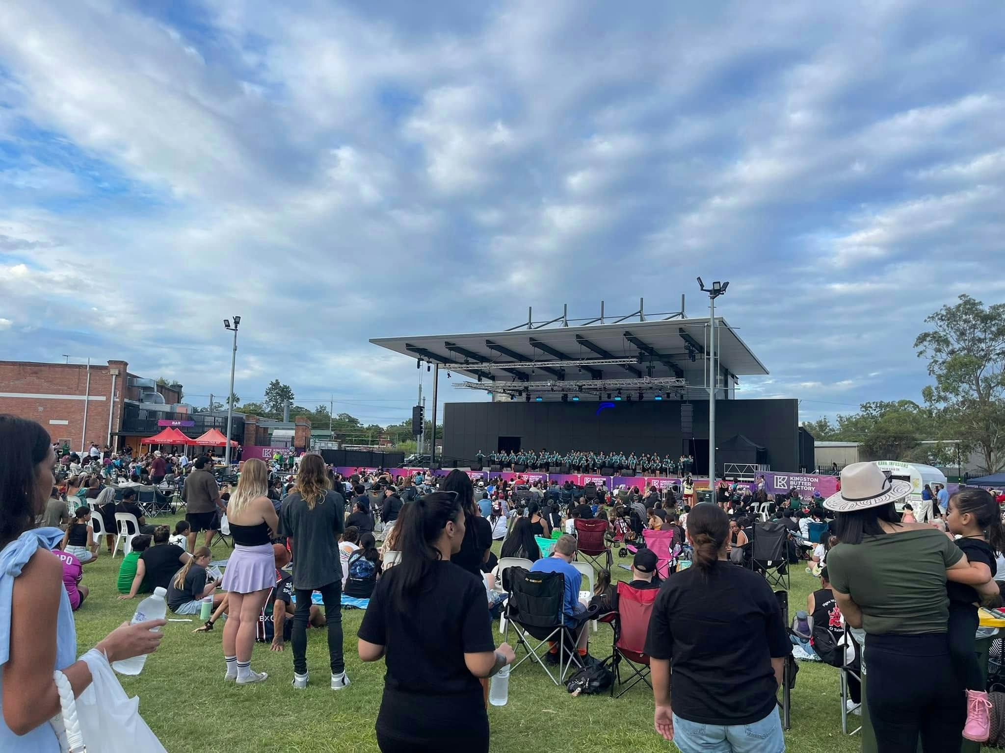 Crowds at Waitangi