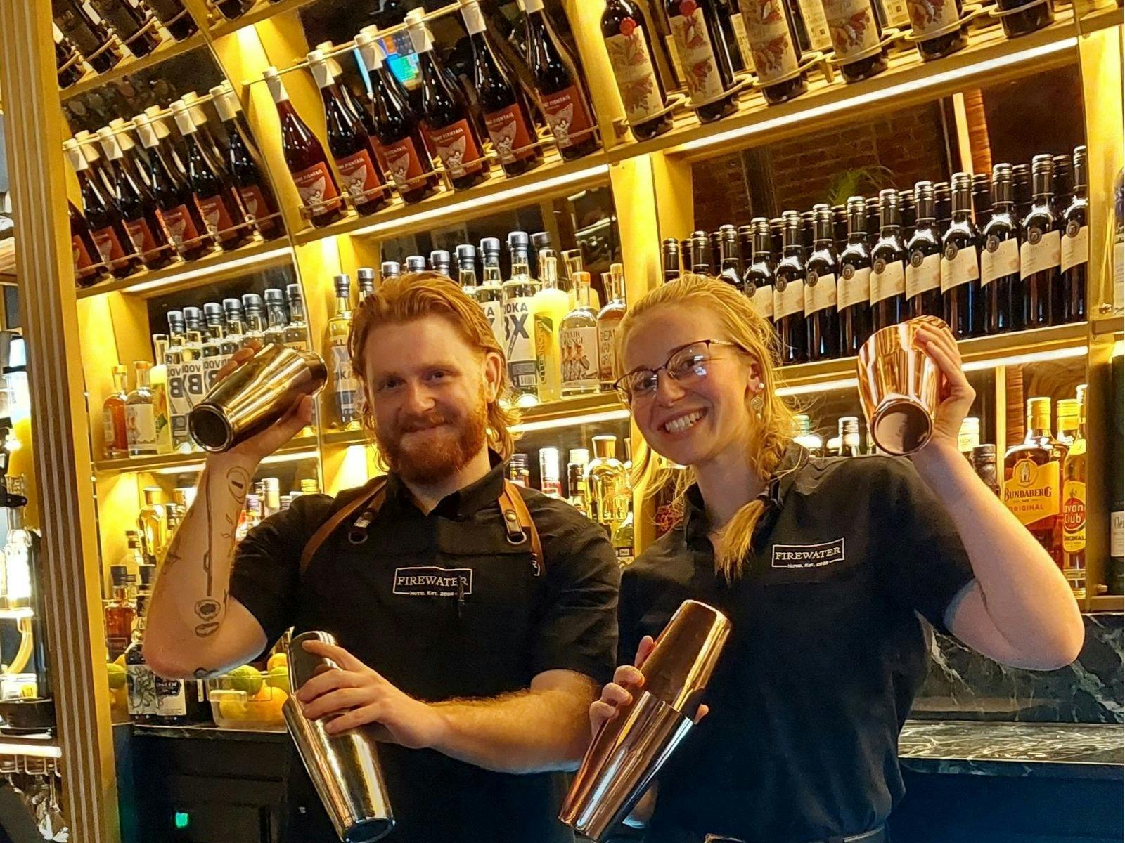 Bar
