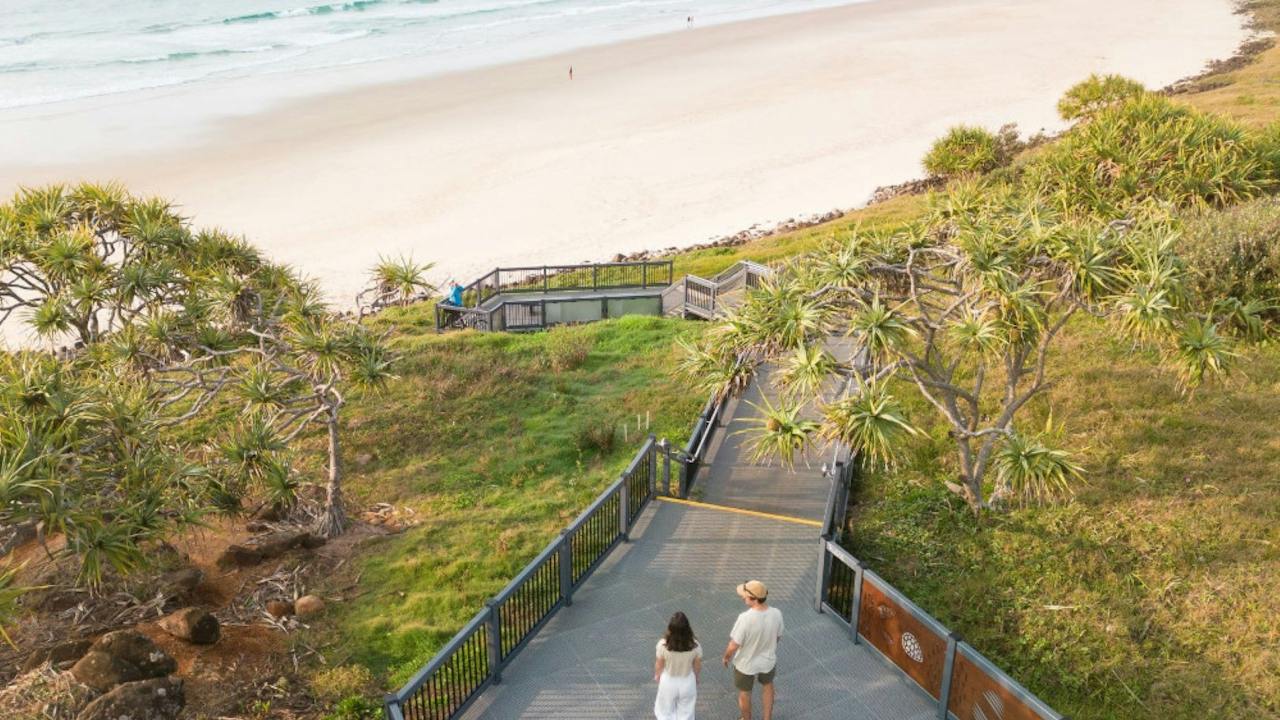 Sharpes Beach