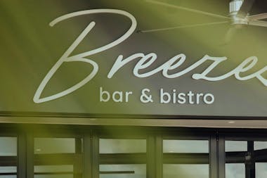 Breezes Bar & Bistro