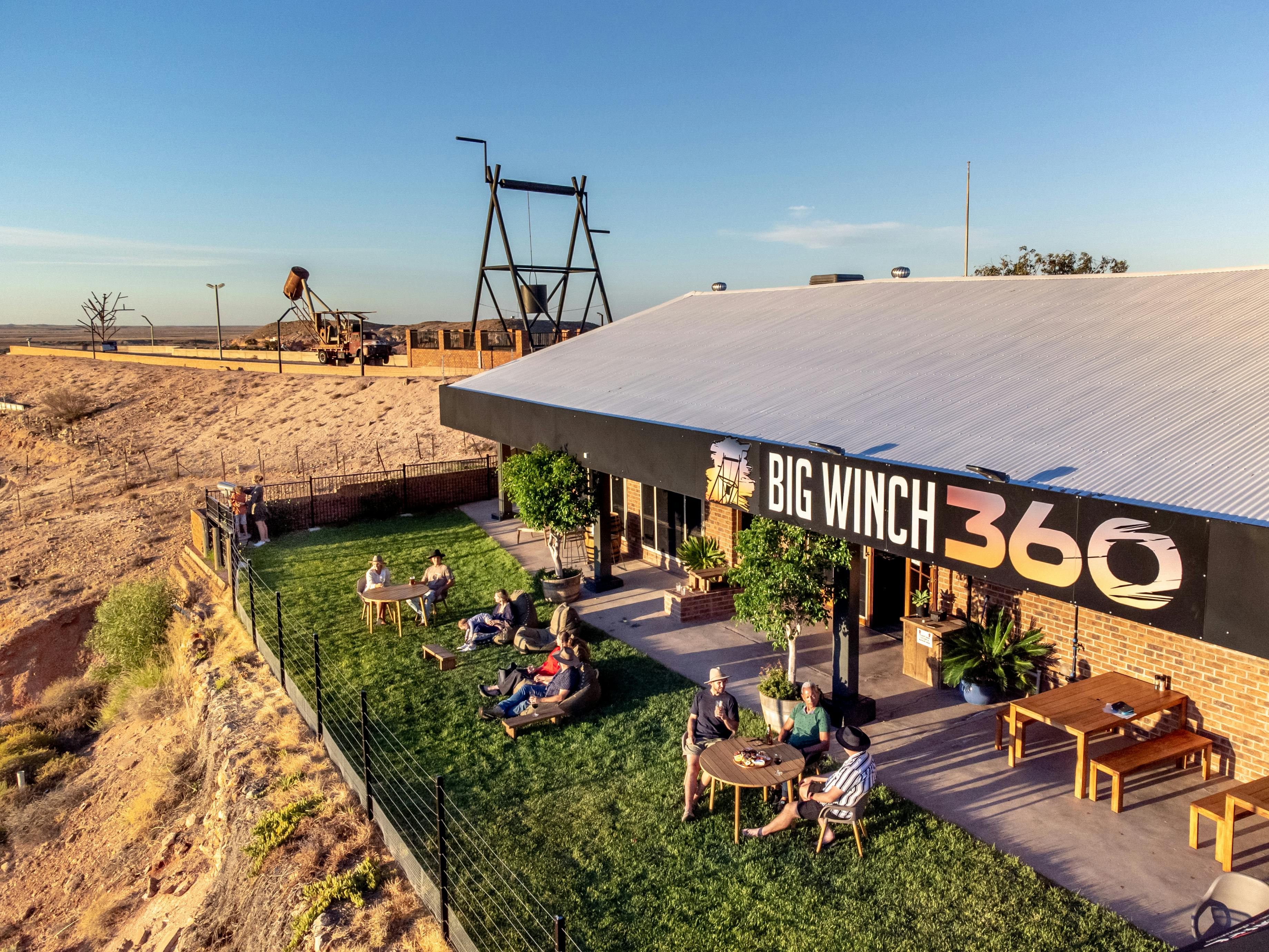 Big Winch 360 Cafe