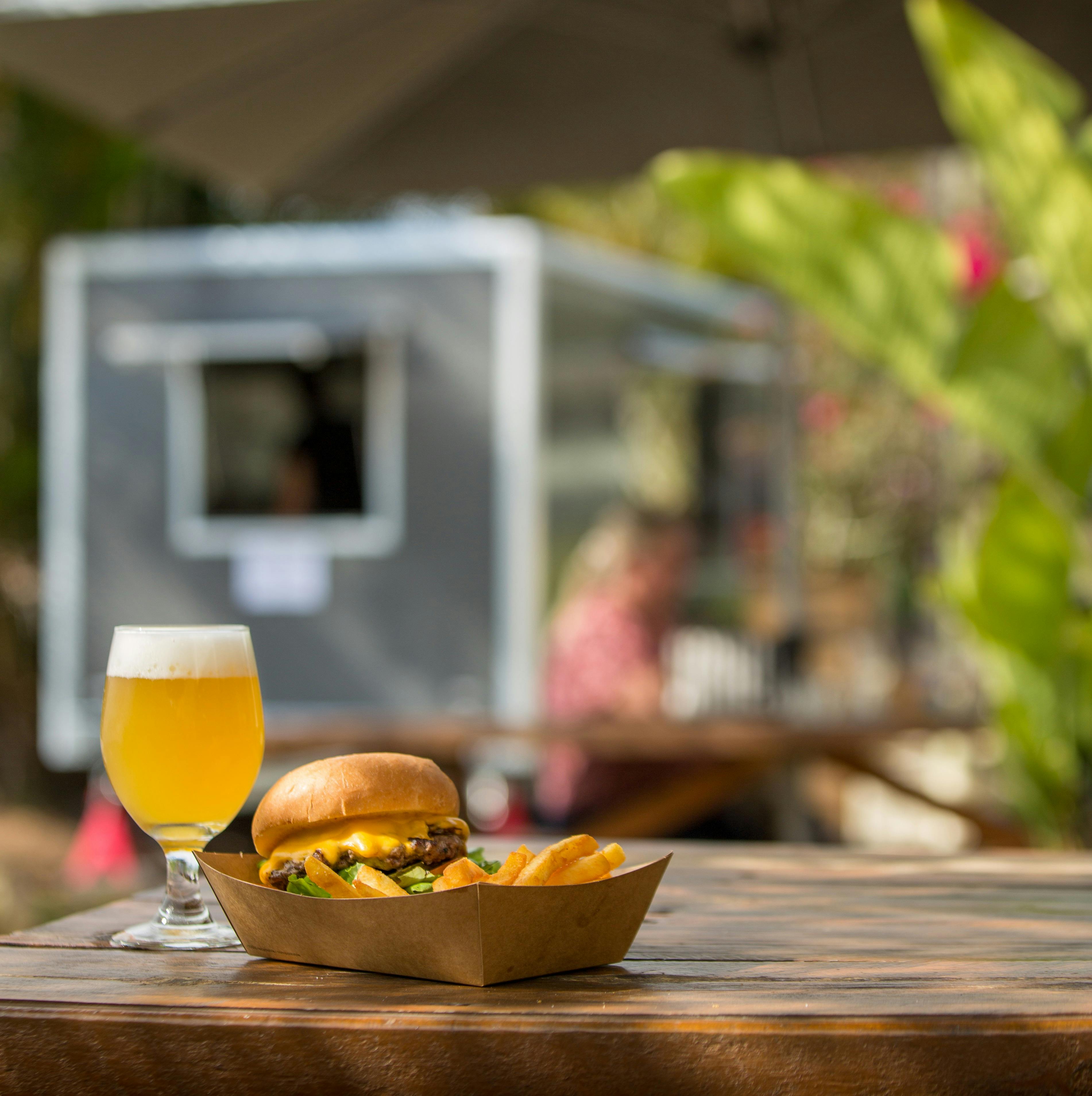 Gourmet Burgers & beers