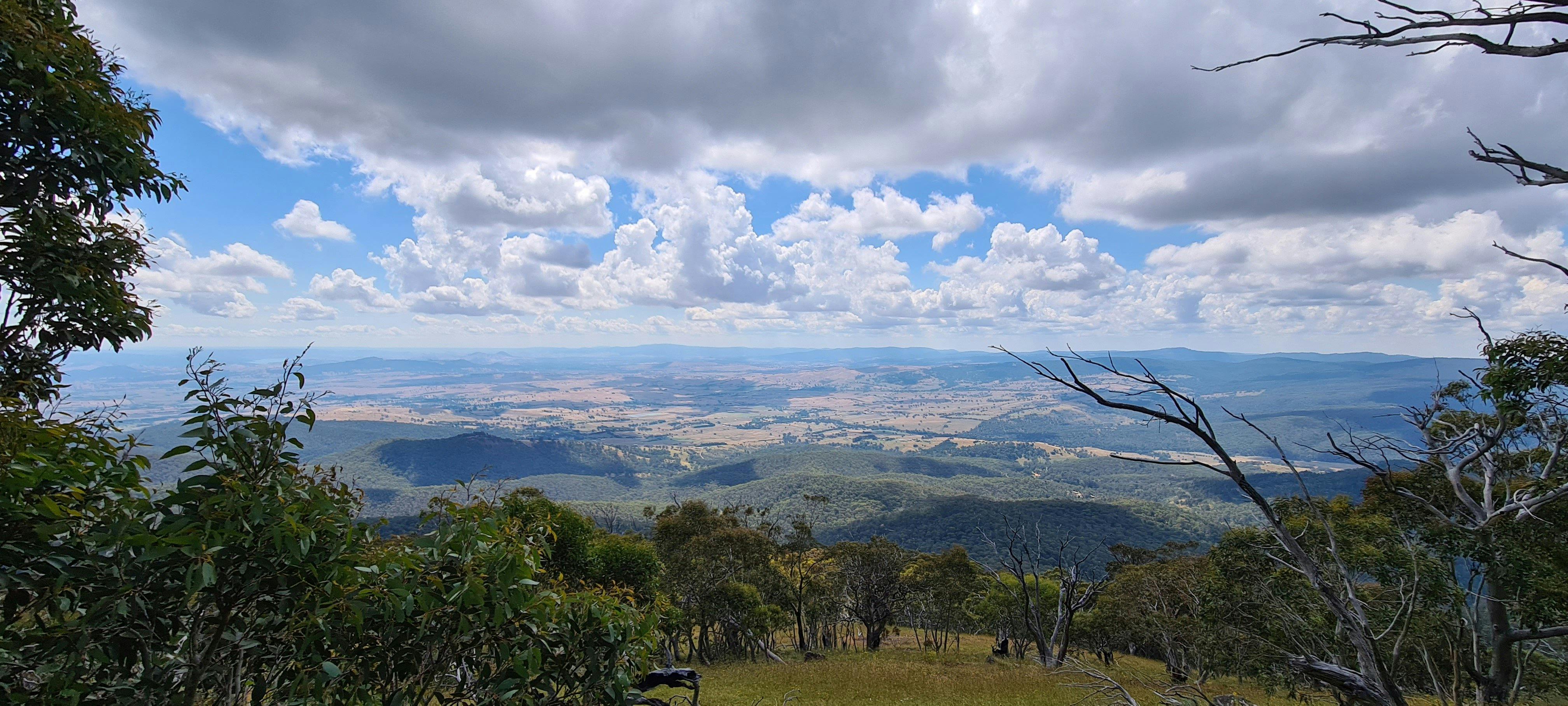 Looking across the Delatite River valley from Mt Timbertop.