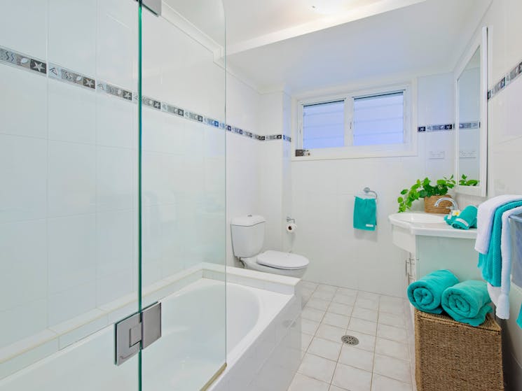 Allure by the Sea - bathroom downstairs