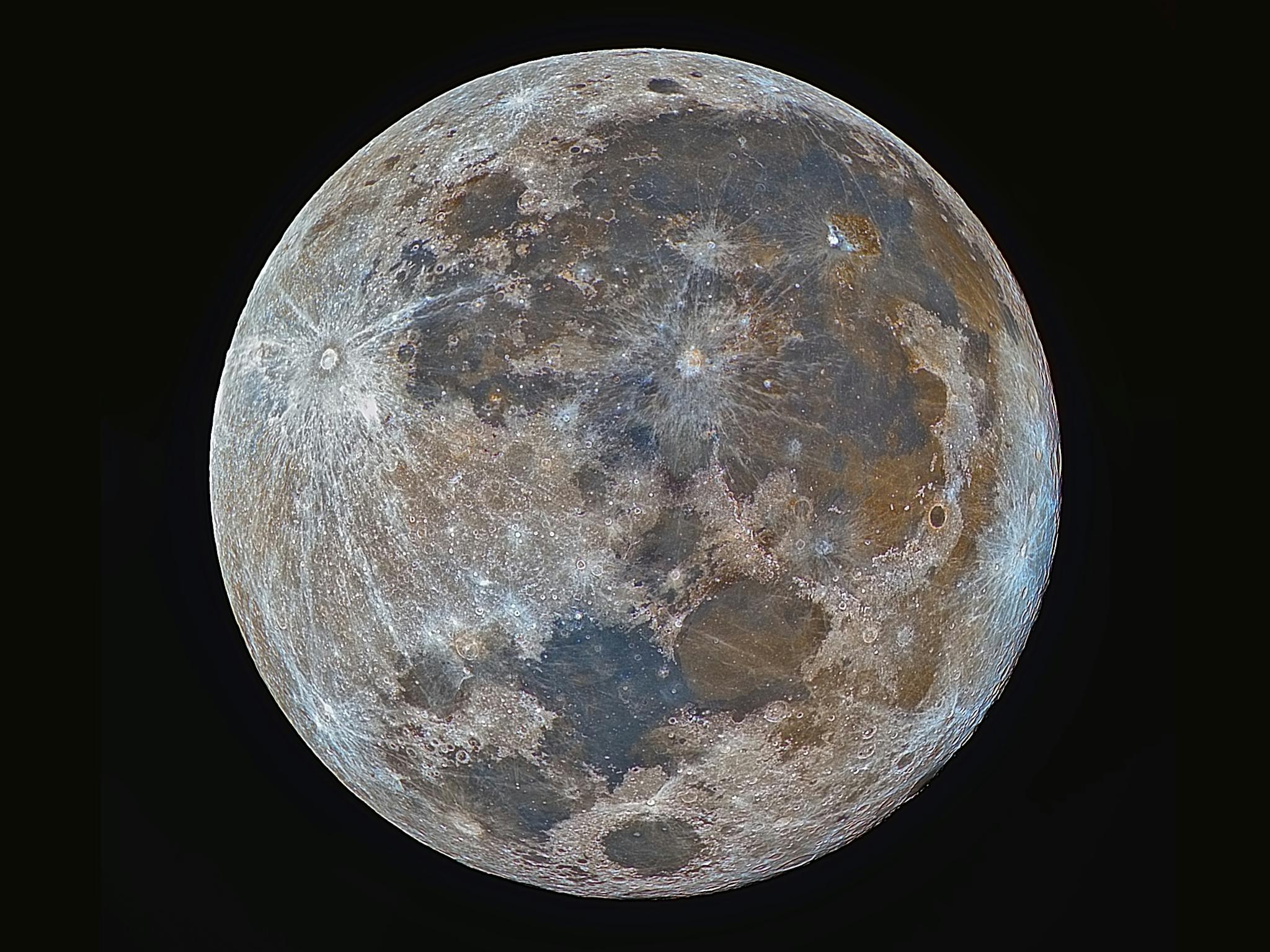 An image of a full Mineral Moon shot from within the Sunshine Coast Hinterland An image of a full Mineral Moon shot from within the Sunshine Coast Hinterland