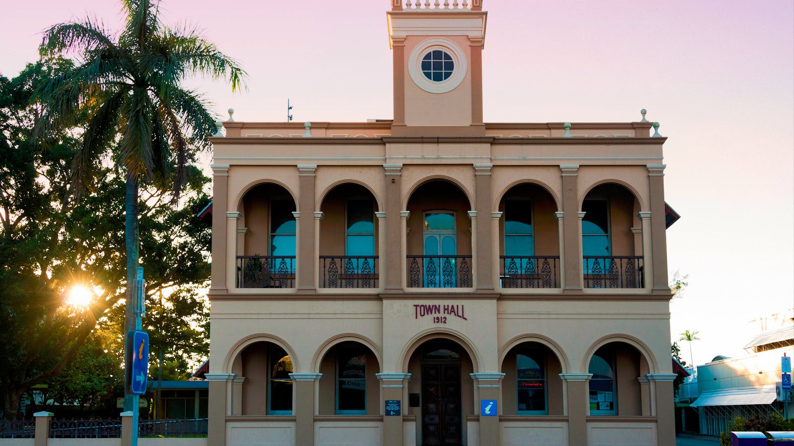 Mackay Town Hall