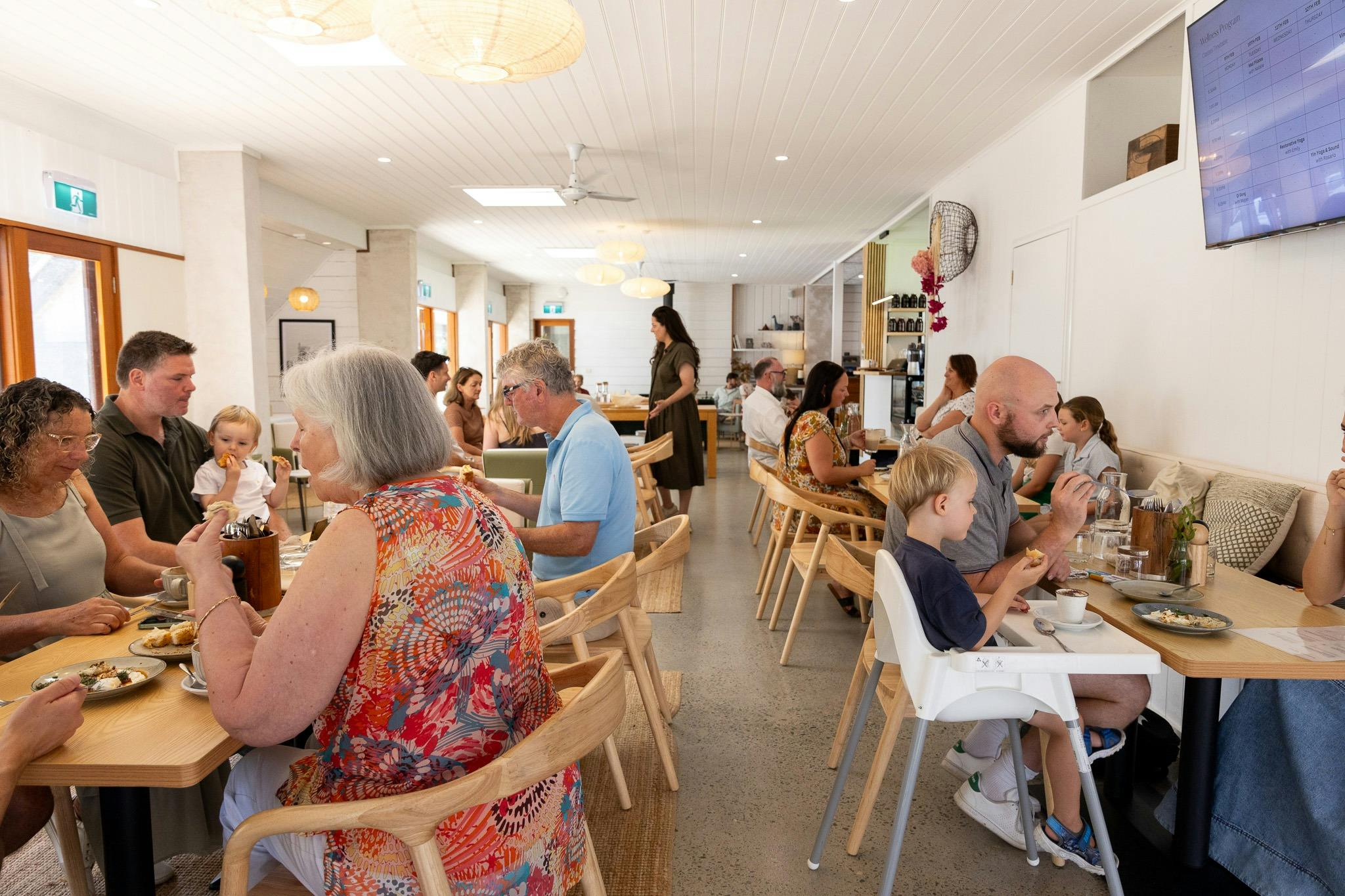 Winter café in Jervis Bay with fireplace seating