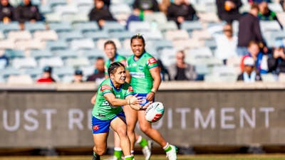 Canberra Raiders NRLW player Chante Temara passing the ball.
