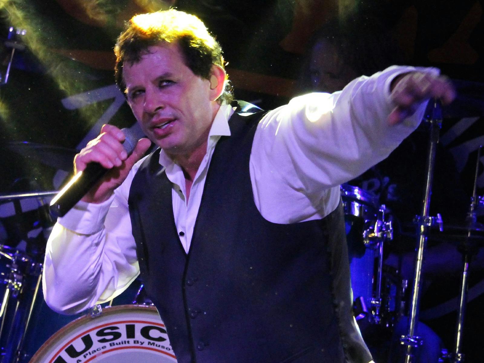NO EXIT - The Angels Tribute Band is free to see at Mulwala Water Ski Club