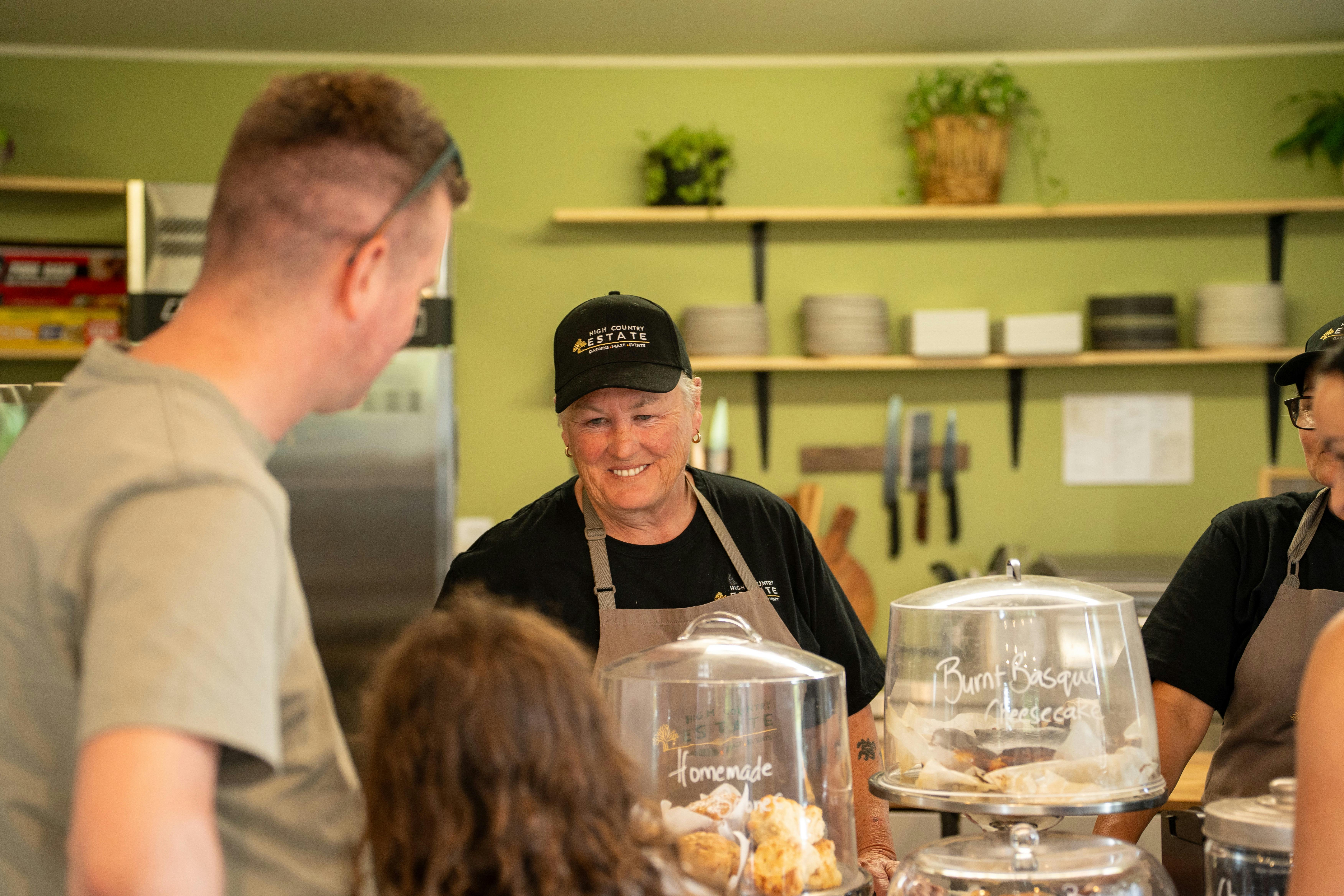 Friendly Service, Country Charm