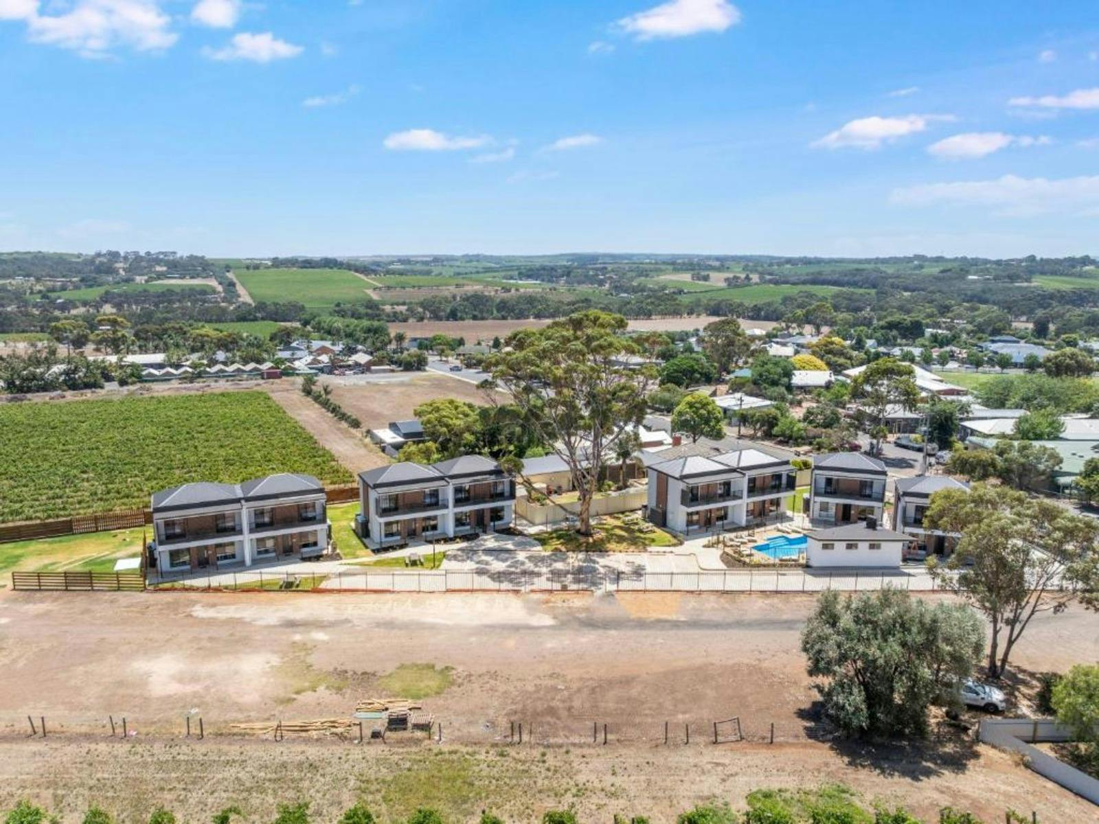 Whispering Vines Retreat