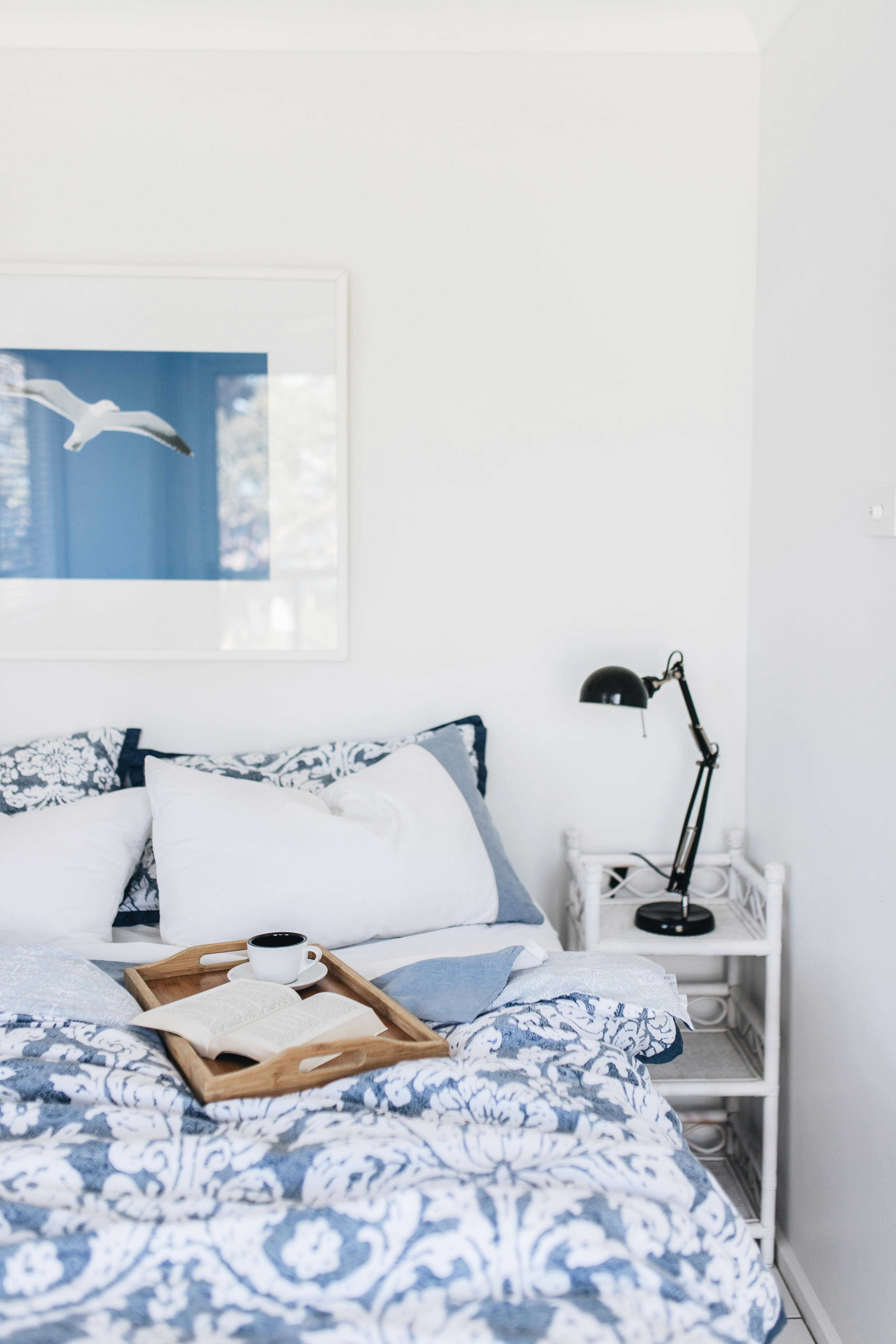 Upstairs front bedroom