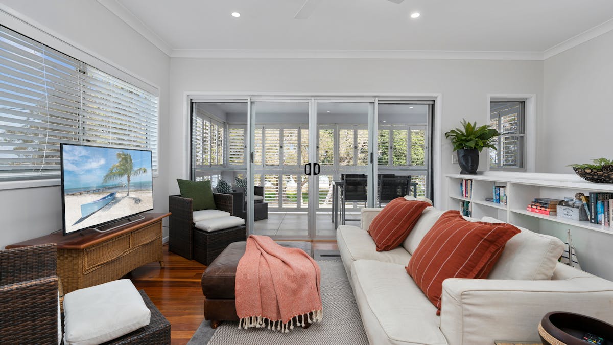 Upstairs lounge