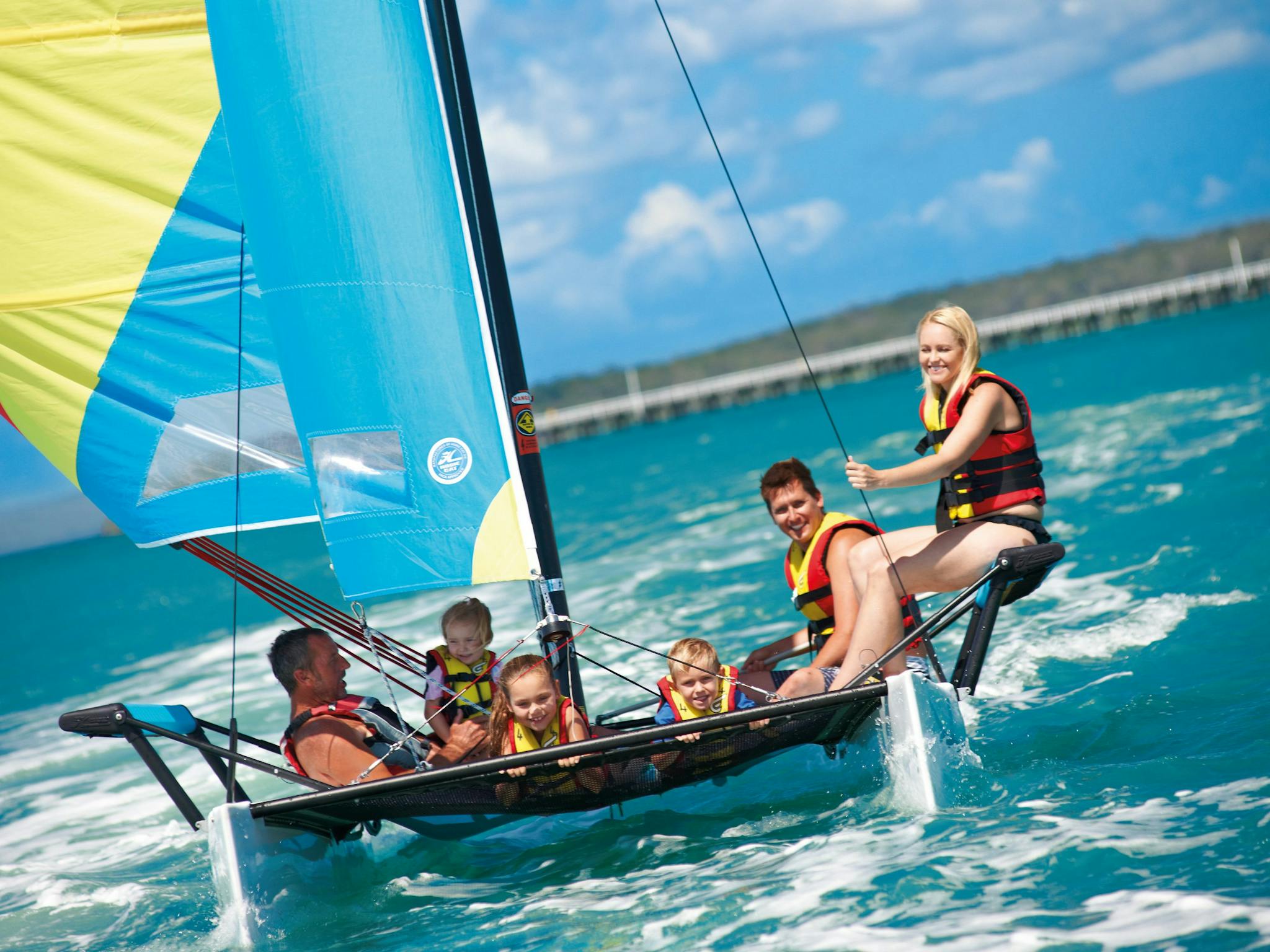Sailing in Hervey Bay Sailing in Hervey Bay