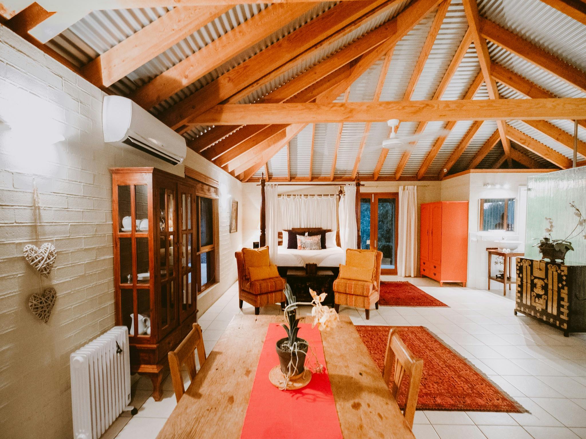 Sunset Ridge - Interior