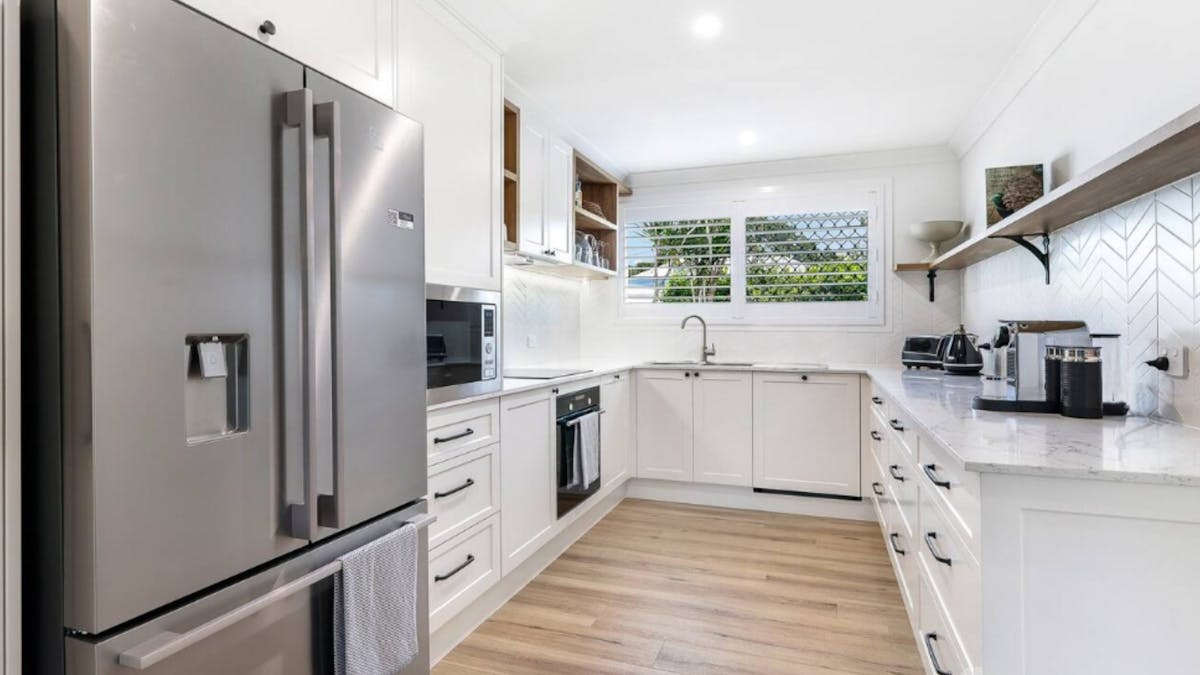 2 bedroom villa in Surfers Paradise - 2 bedroom villa in Surfers Paradise -Kitchen