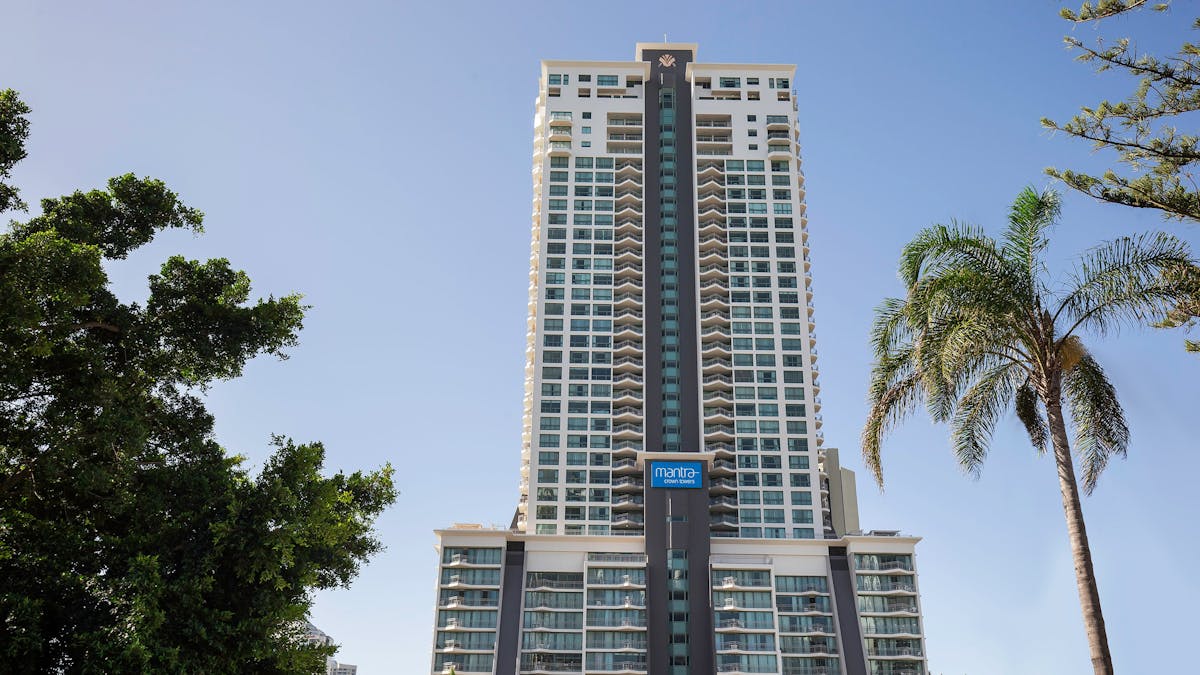 Mantra Crown Towers - Exterior