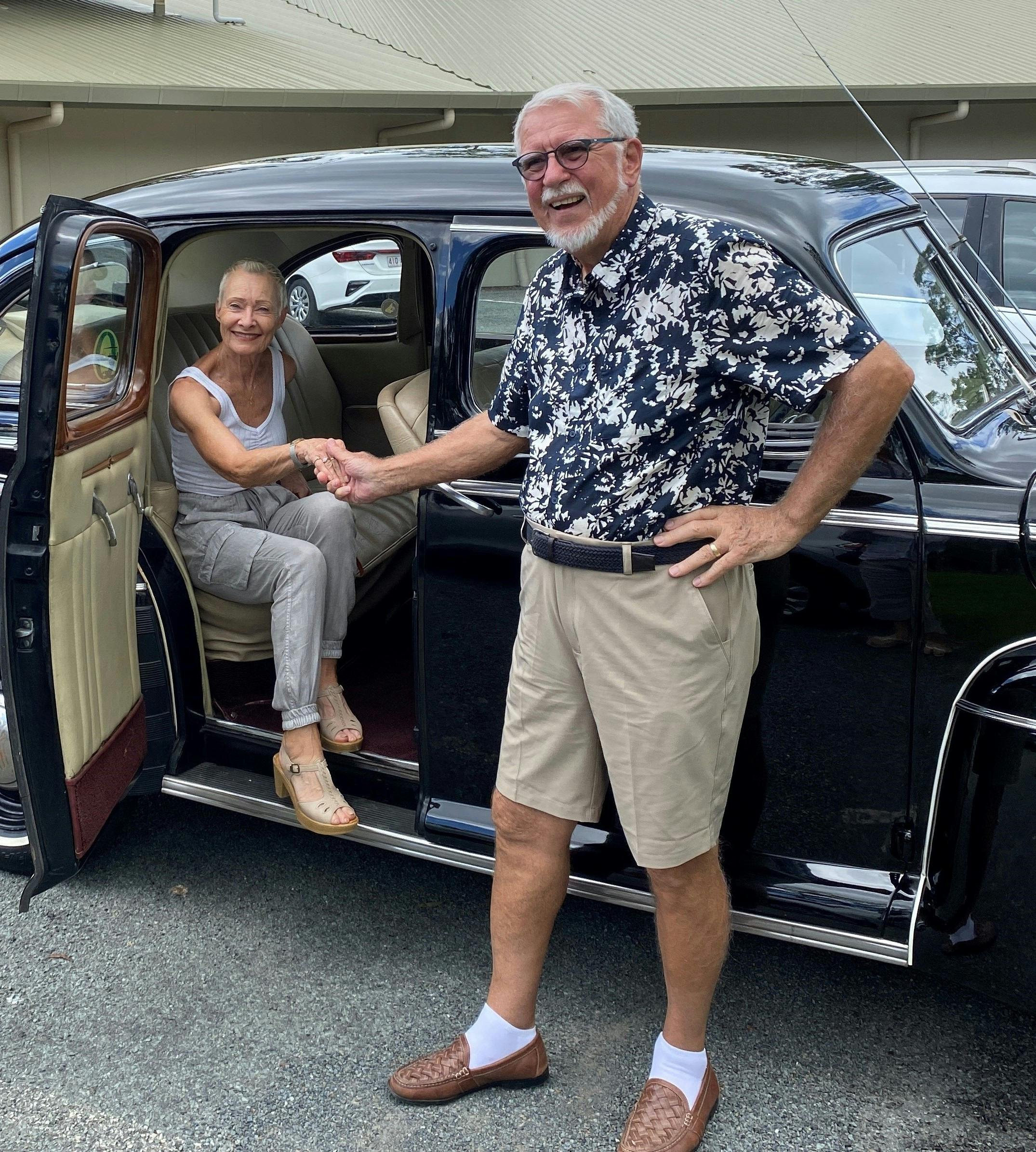 Vintage Ford cruise