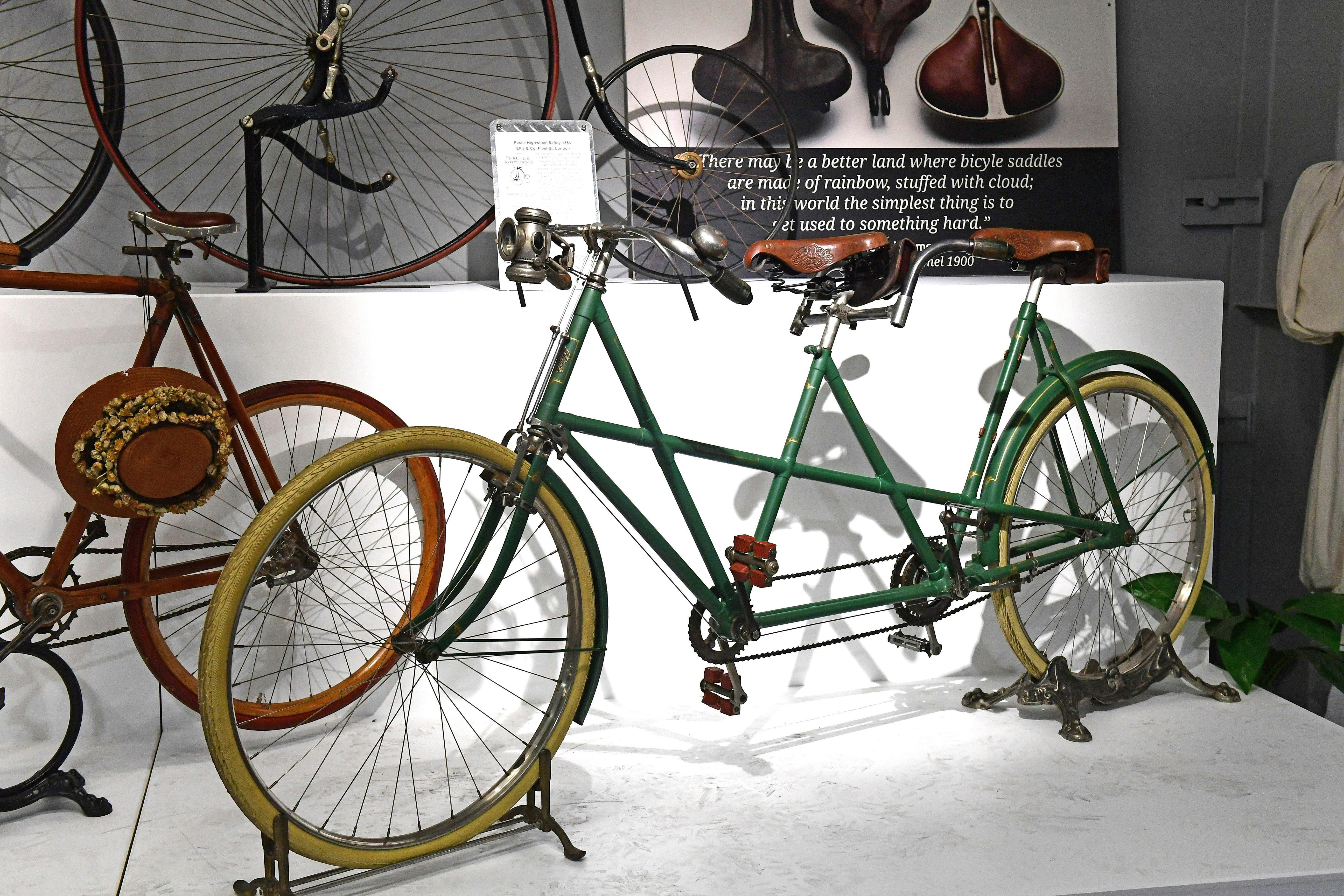 The Museum of Vehicle Evolution (MOVE)