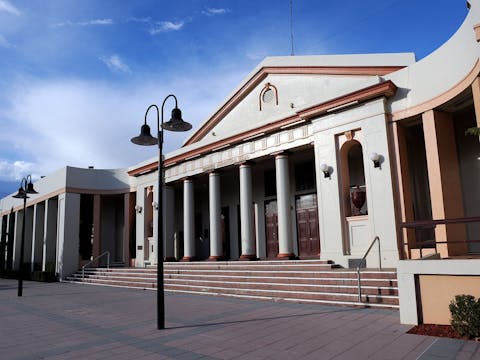 Local's Guide to Moree: Walking Tour