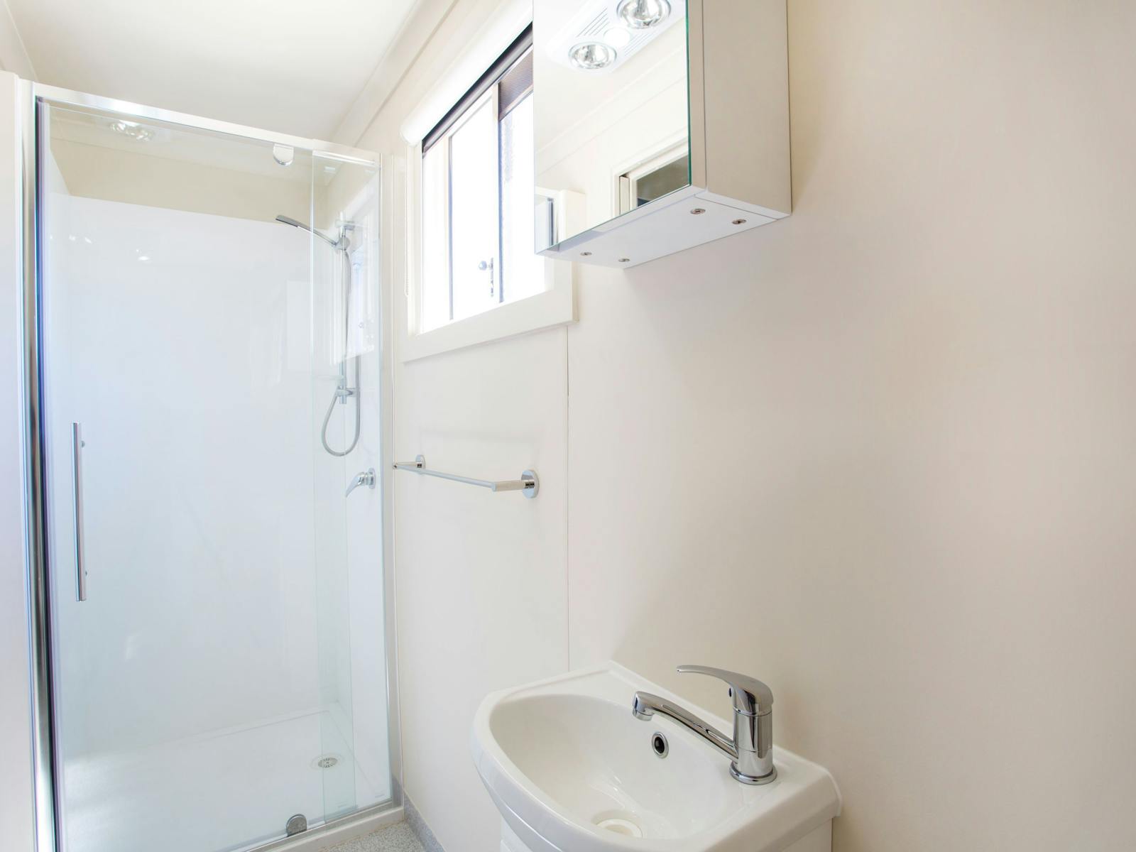 Discovery Parks - Cloncurry - Standard Cabin